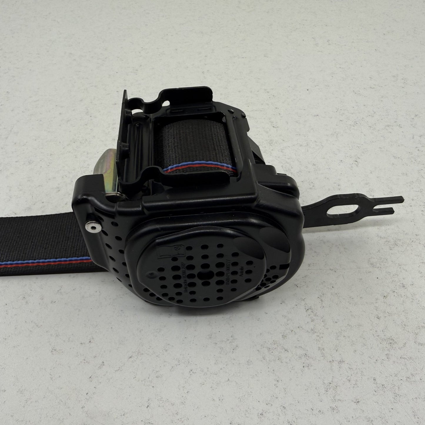 2021-2026 BMW M4 G82 Coupe Passenger Right Rear Seatbelt Seat Belt Retractor OEM