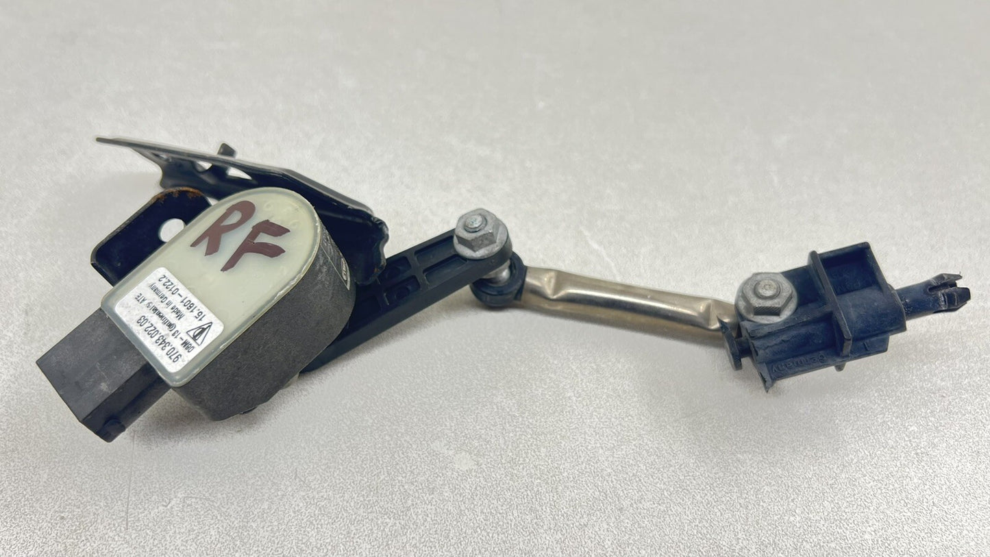 10-16 PORSCHE PANAMERA RIGHT FRONT HEADLIGHT HEIGHT SUSPENSION LEVEL SENSOR OEM