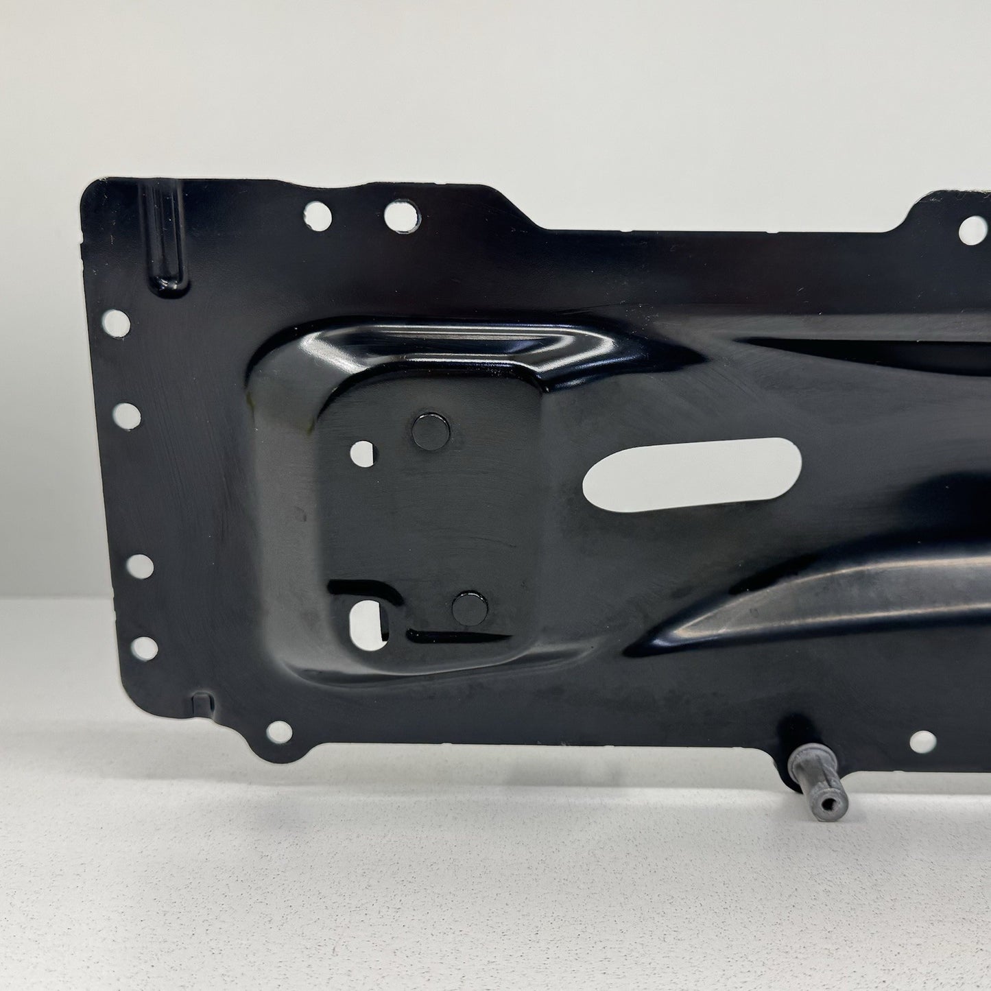 17-23 Audi R8 Rear Decklid Spoiler Support Mount Bracket 4S0827567A OEM