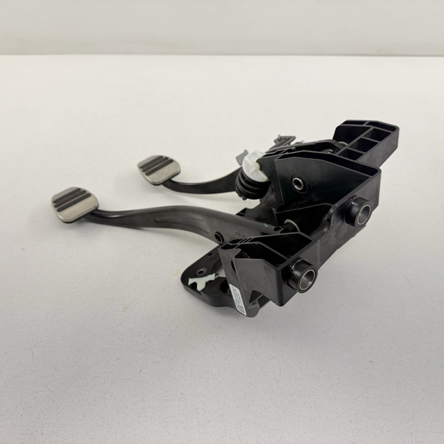 24-26 Ford Mustang GT Manual Transmission Clutch Brake Pedal Assembly OEM