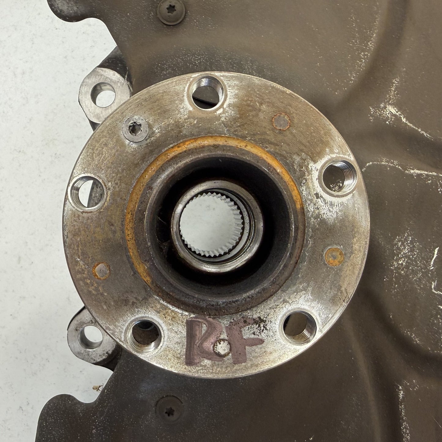 2014-2018 Bentley Flying Spur Right Front Spindle Knuckle Hub Wheel Bearing OEM