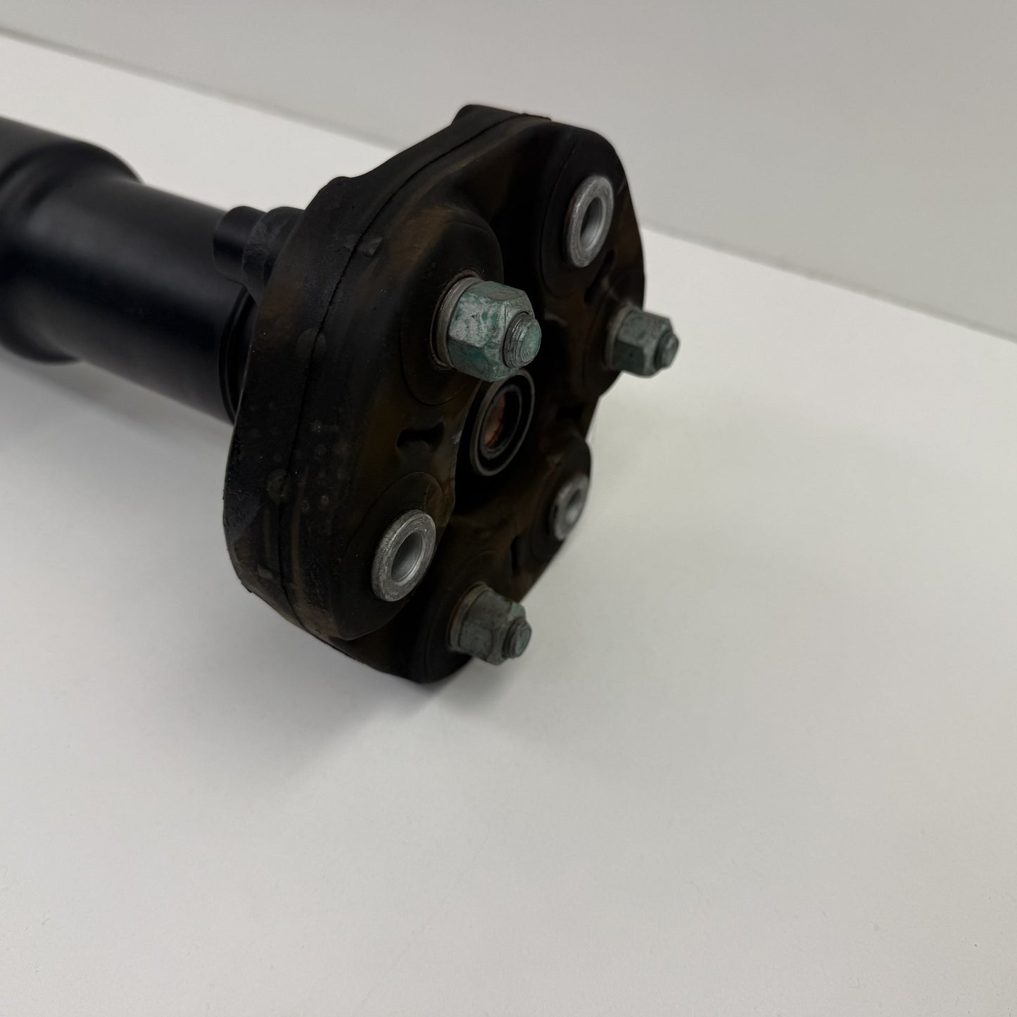 2013-2015 Chevrolet Camaro SS 1LE Manual Driveshaft Drive Shaft Propeller OEM