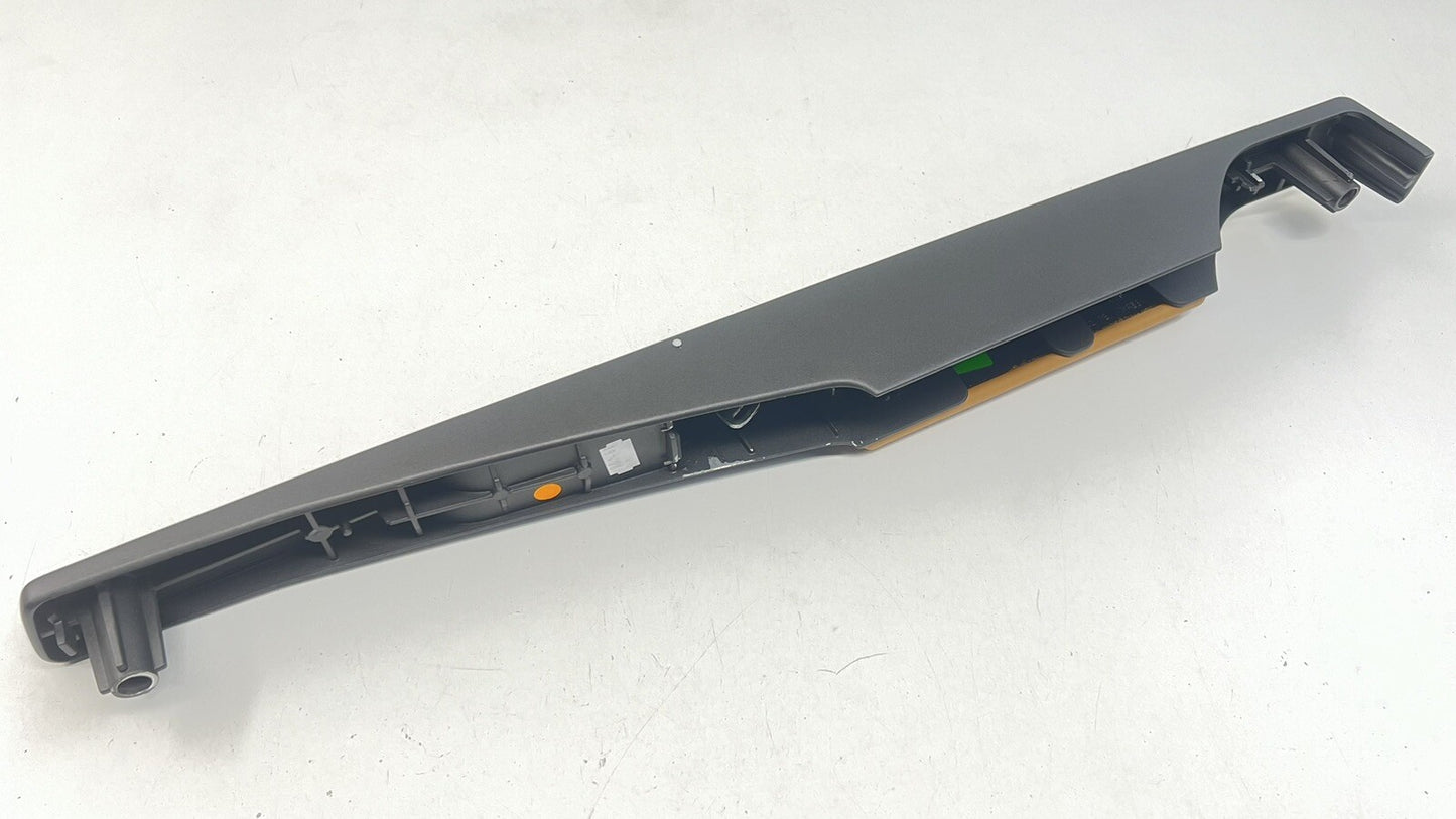 07-10 ASTON MARTIN VANTAGE PASSENGER RIGHT FRONT DOOR PANEL COVER TRIM OEM