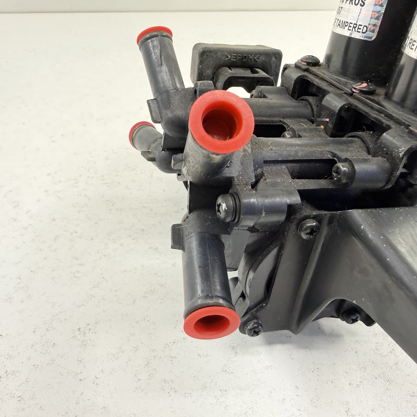2014-2018 Bentley Flying Spur HVAC Heater Coolant Control Valve 3D1959617D OEM