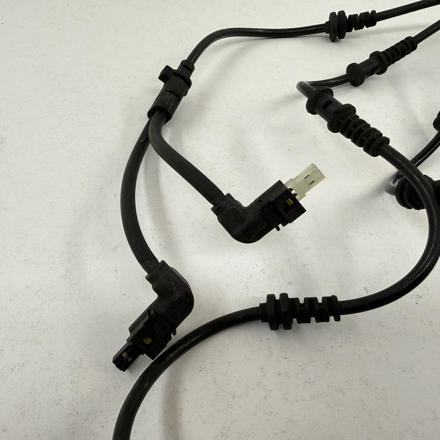 2014-2017 Mercedes S550 W222 Right Front ABS Wheel Speed Brake Wear Sensor Set