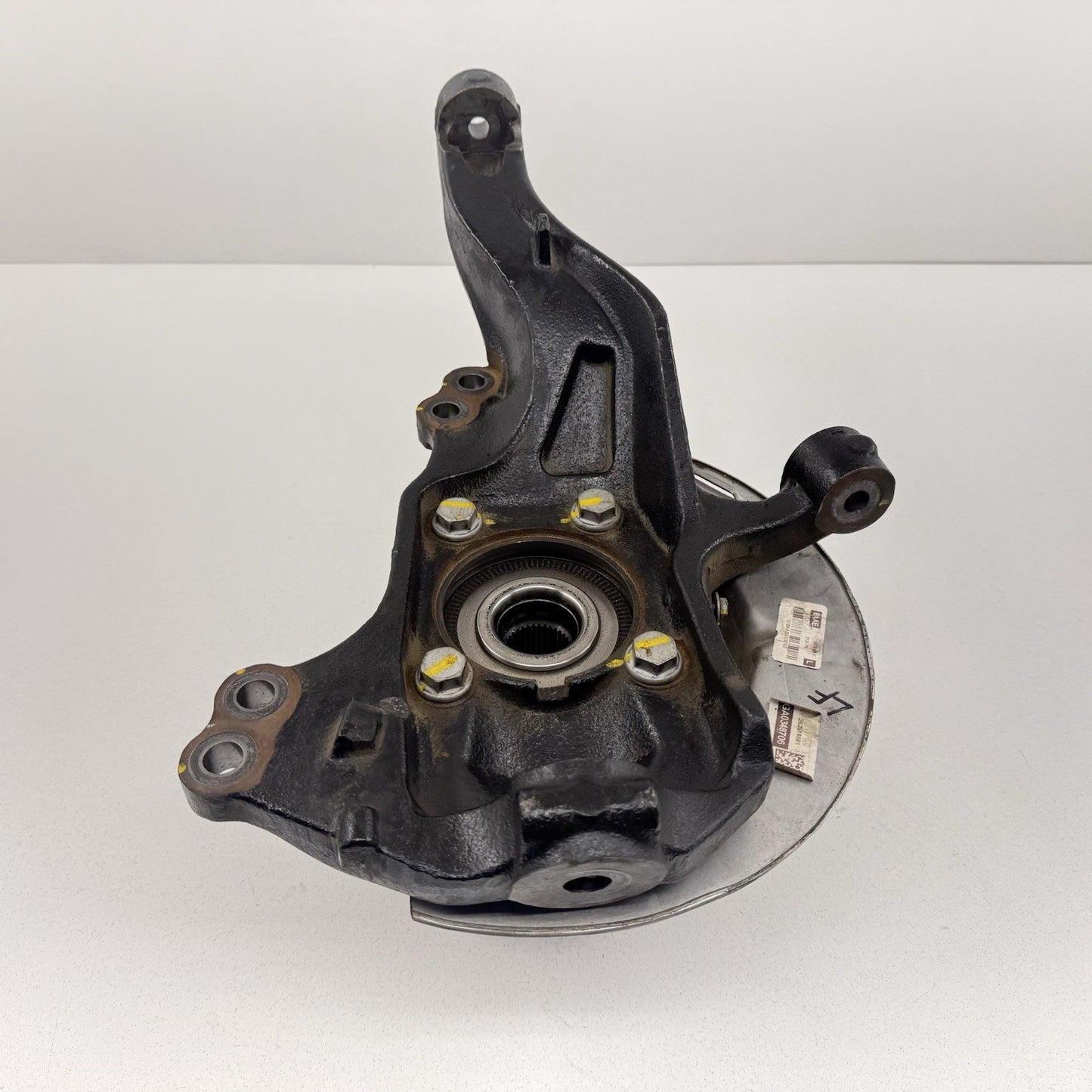 20-25 Silverado Sierra 2500 3500 Left Front Spindle Knuckle Hub Bearing OEM