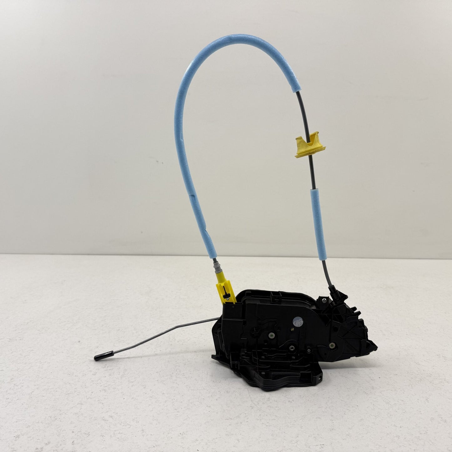 2021-2026 BMW M4 M440i 430i G22 G82 Right Front Door Lock Latch Actuator OEM