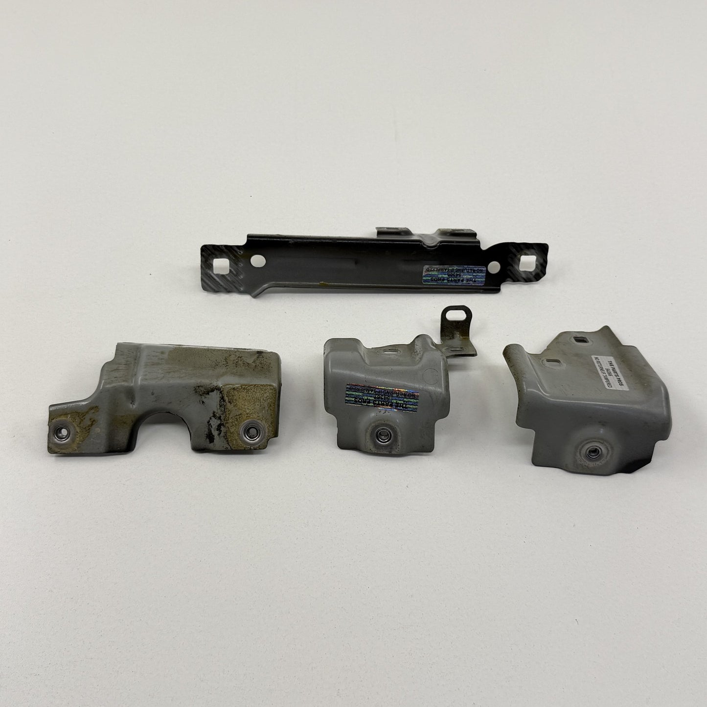 2014-2020 Mercedes-Benz S550 W222 Right Front Fender Mount Bracket Set OEM