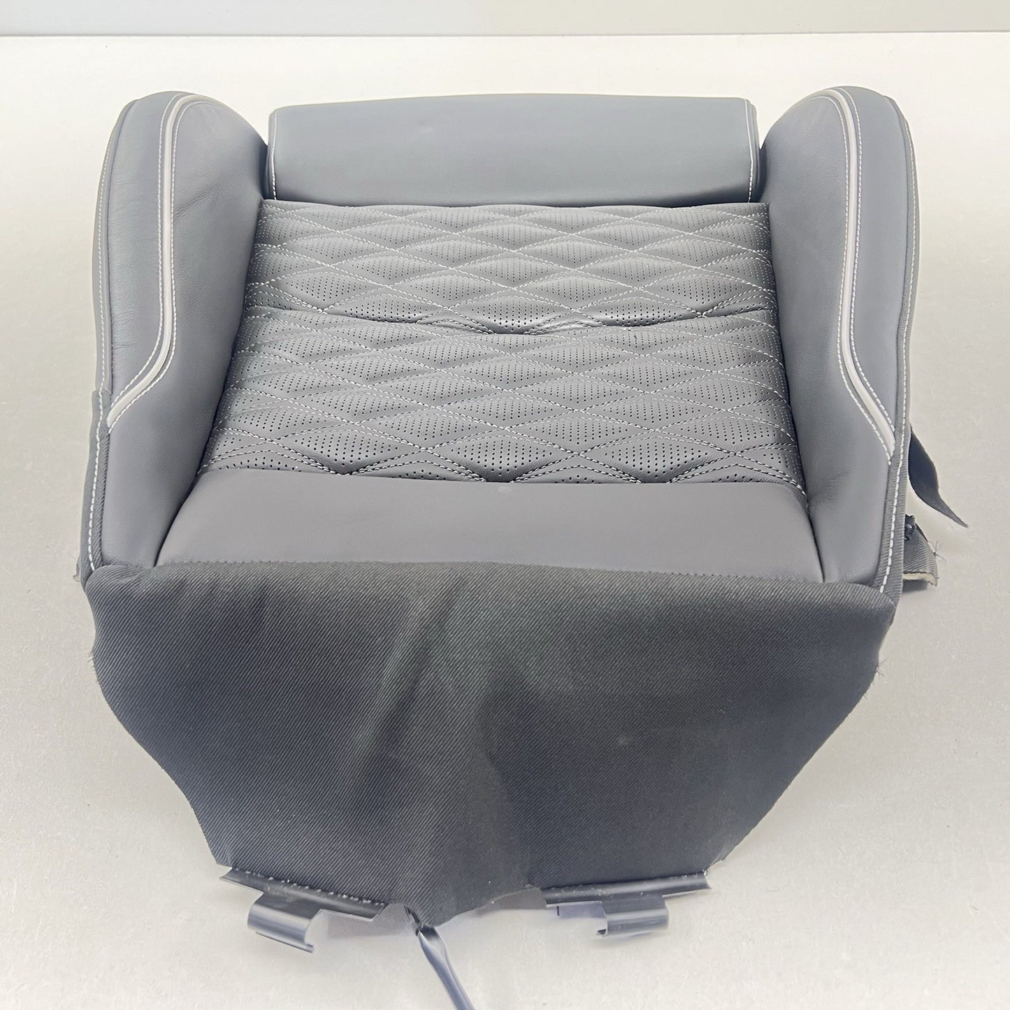 22-25 CADILLAC CT4 CT5 V BLACKWING DRIVER LEFT FRONT LOWER SEAT CUSHION OEM
