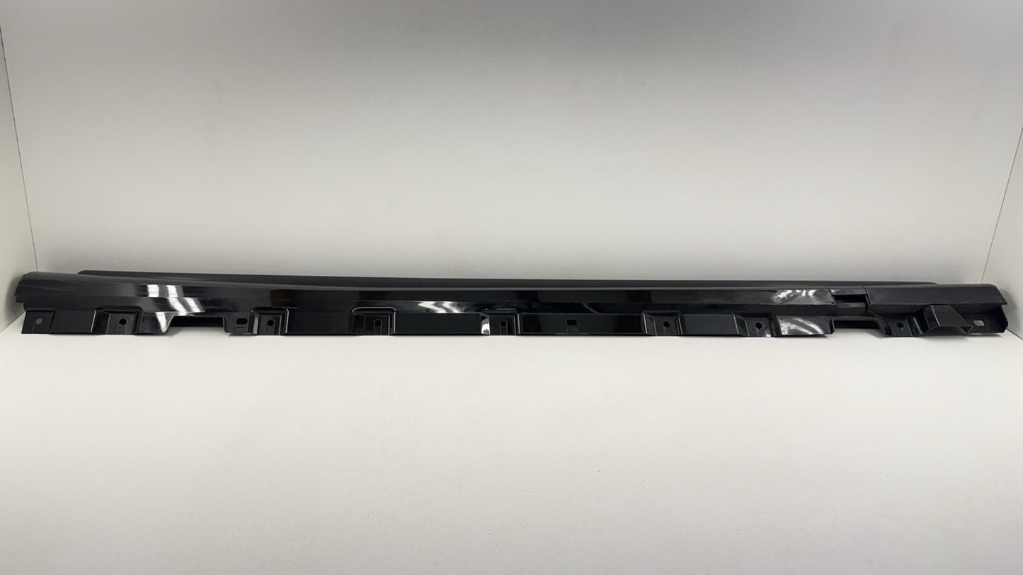 14-20 Mercedes W222 S550 AMG Sport Right Side Skirt Rocker Panel Cover Trim OEM