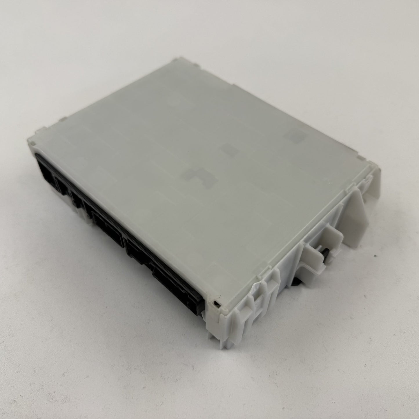2023-2026 Toyota Prius Multiplex Network Body Control Module Junction Box OEM
