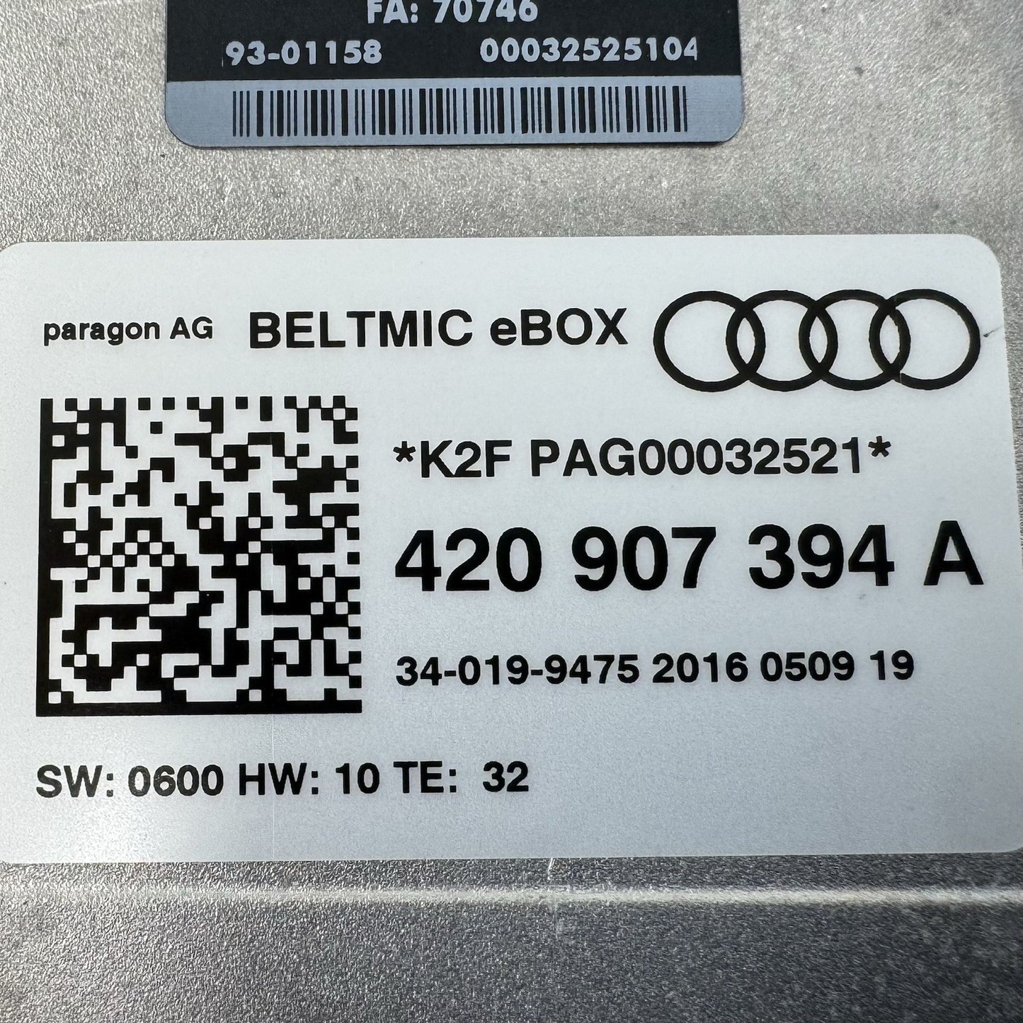 17-23 Audi R8 Seatbelt Seat Belt Microphone Control Module 420907394A OEM