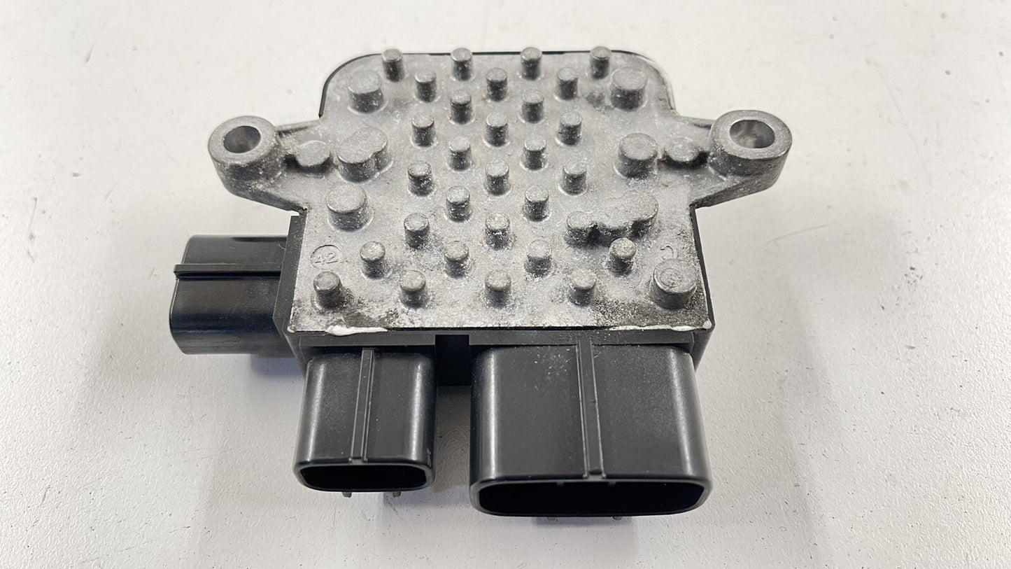 17-20 TESLA MODEL S RADIATOR COOLING FAN CONTROL MODULE 21493 B210B OEM