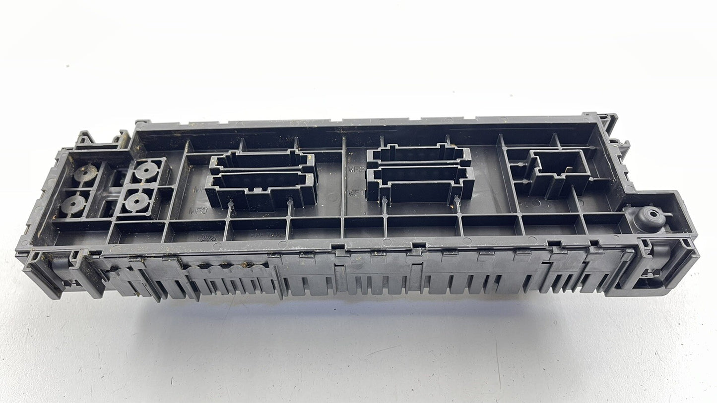 13-16 MERCEDES GL350 X166 RIGHT FRONT SEAT FUSE RELAY BOX MODULE 1665420518 OEM