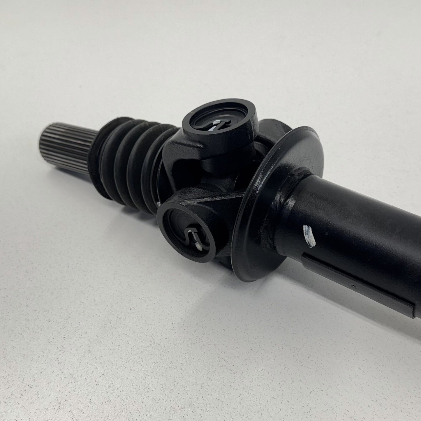 20-25 Silverado Sierra 2500 3500 Front Driveshaft Drive Shaft 87828755 OEM