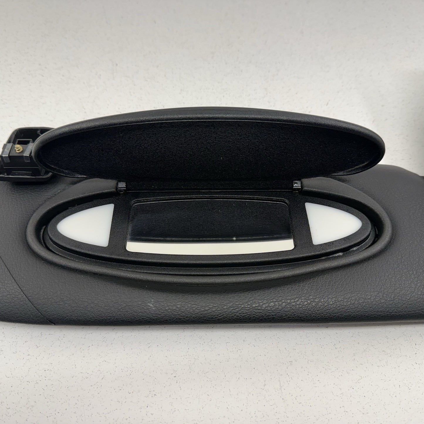 05-12 Porsche 911 997 Cabriolet Sunvisor Sun Visor Shade Pair Black OEM