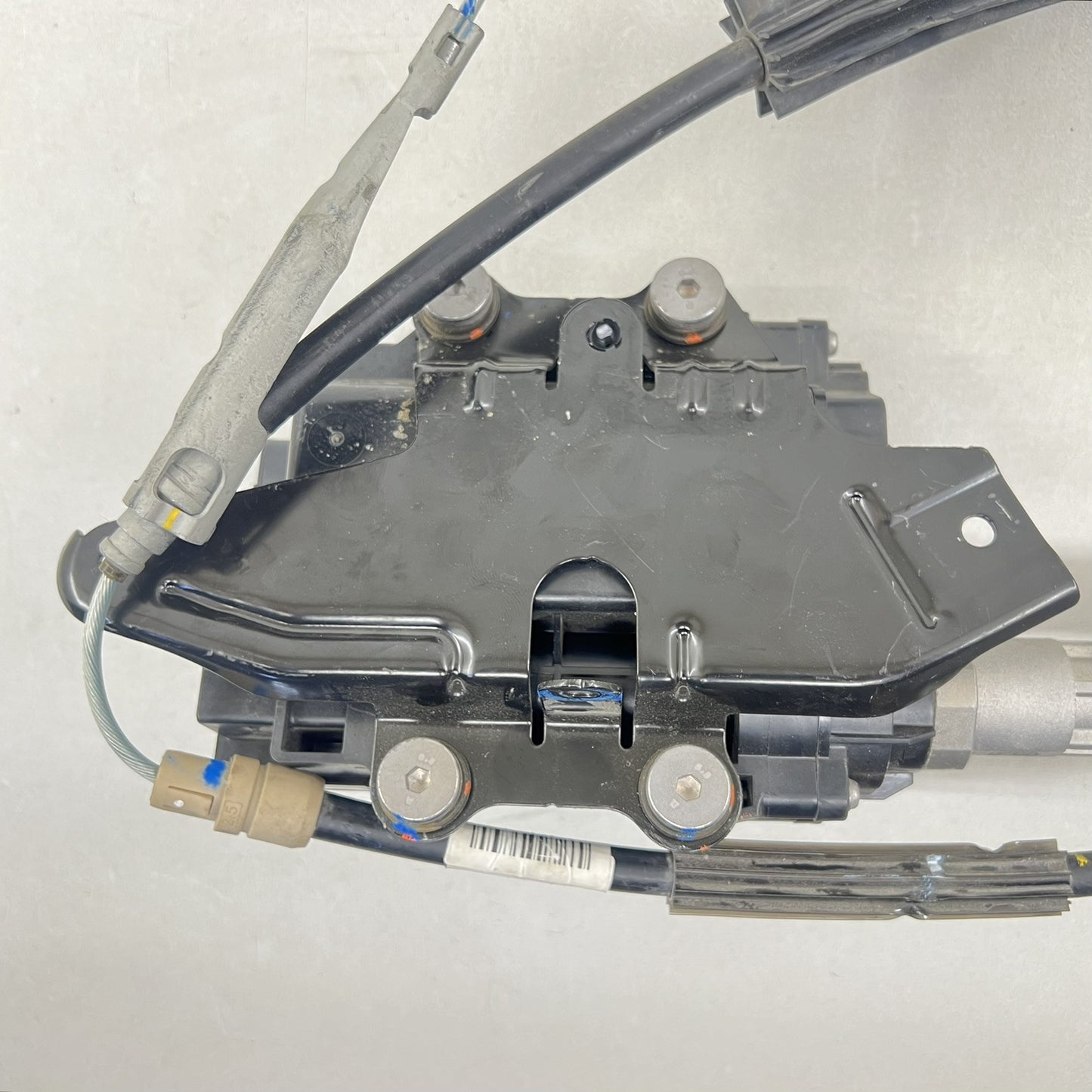 17-24 CHEVROLET CAMARO ZL1 ELECTRONIC PARKING BRAKE ACTUATOR 84121971 OEM