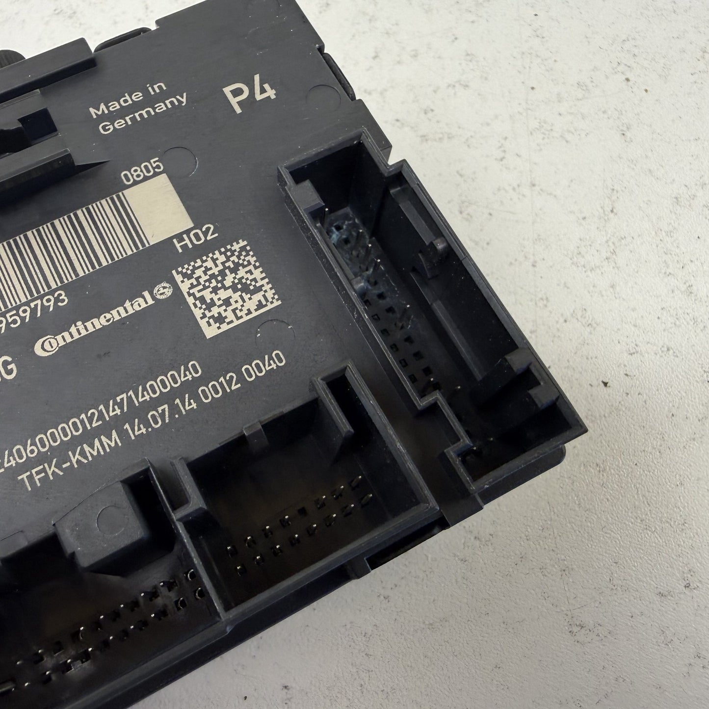 2014-2018 Bentley Flying Spur Right Front Door Control Module 4W0959792 OEM