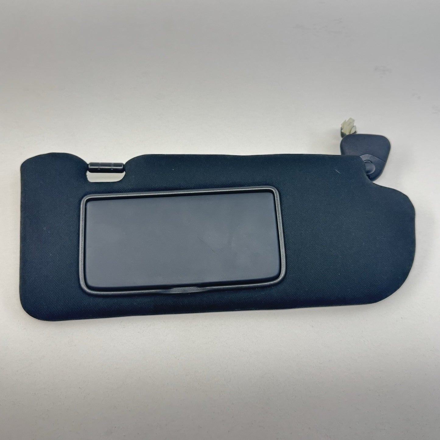 17-22 Infiniti Q60 Passenger Right Front Sunvisor Sun Visor Shade Black OEM