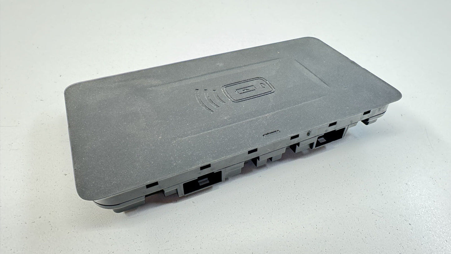 20-23 TOYOTA SUPRA WIRELESS PHONE CHARGING PAD CONTROL MODULE 9437712 OEM