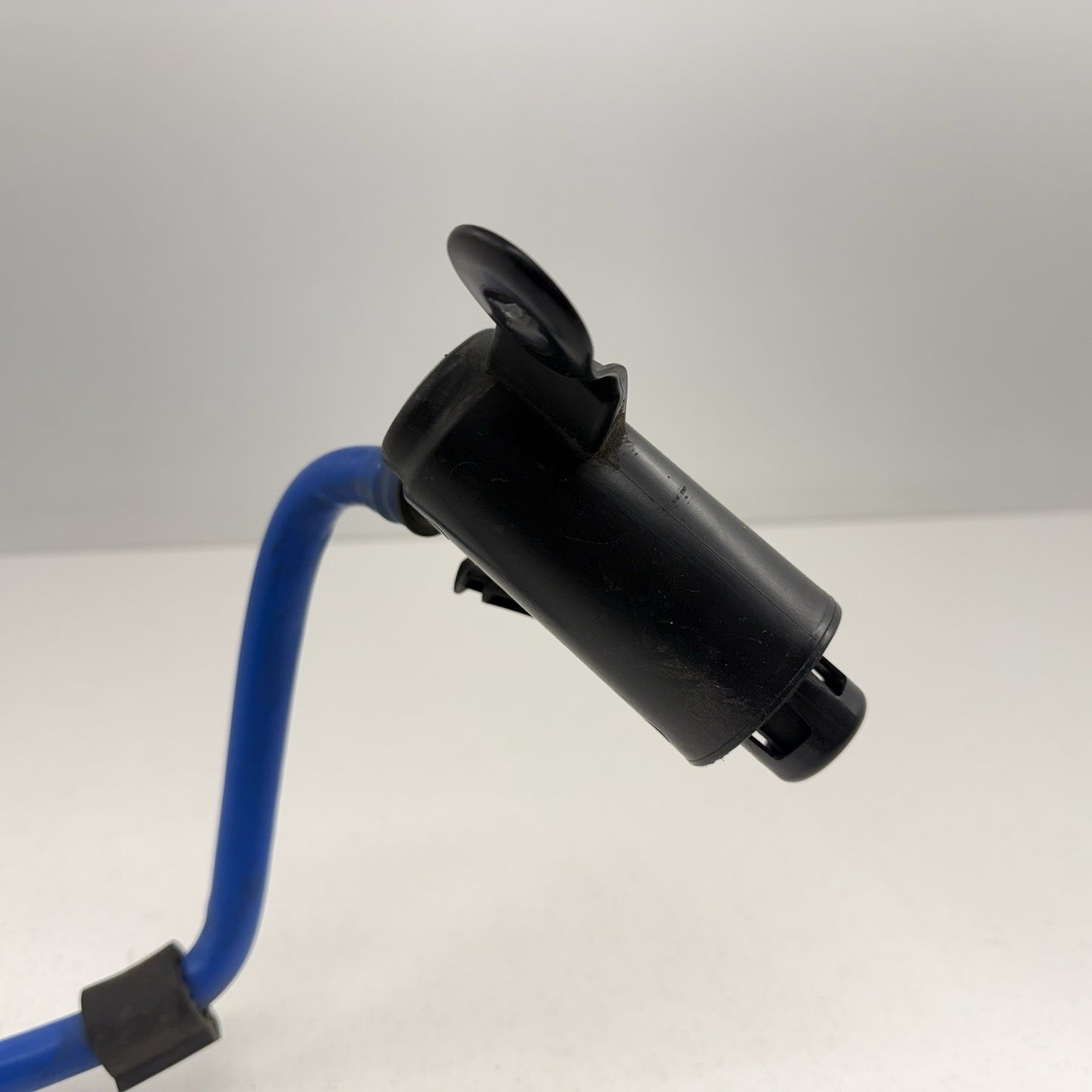 BMW F80 F82 F87 M2 M3 M4 Fuel Evap Vapor Charcoal Emission Canister 7244151 OEM