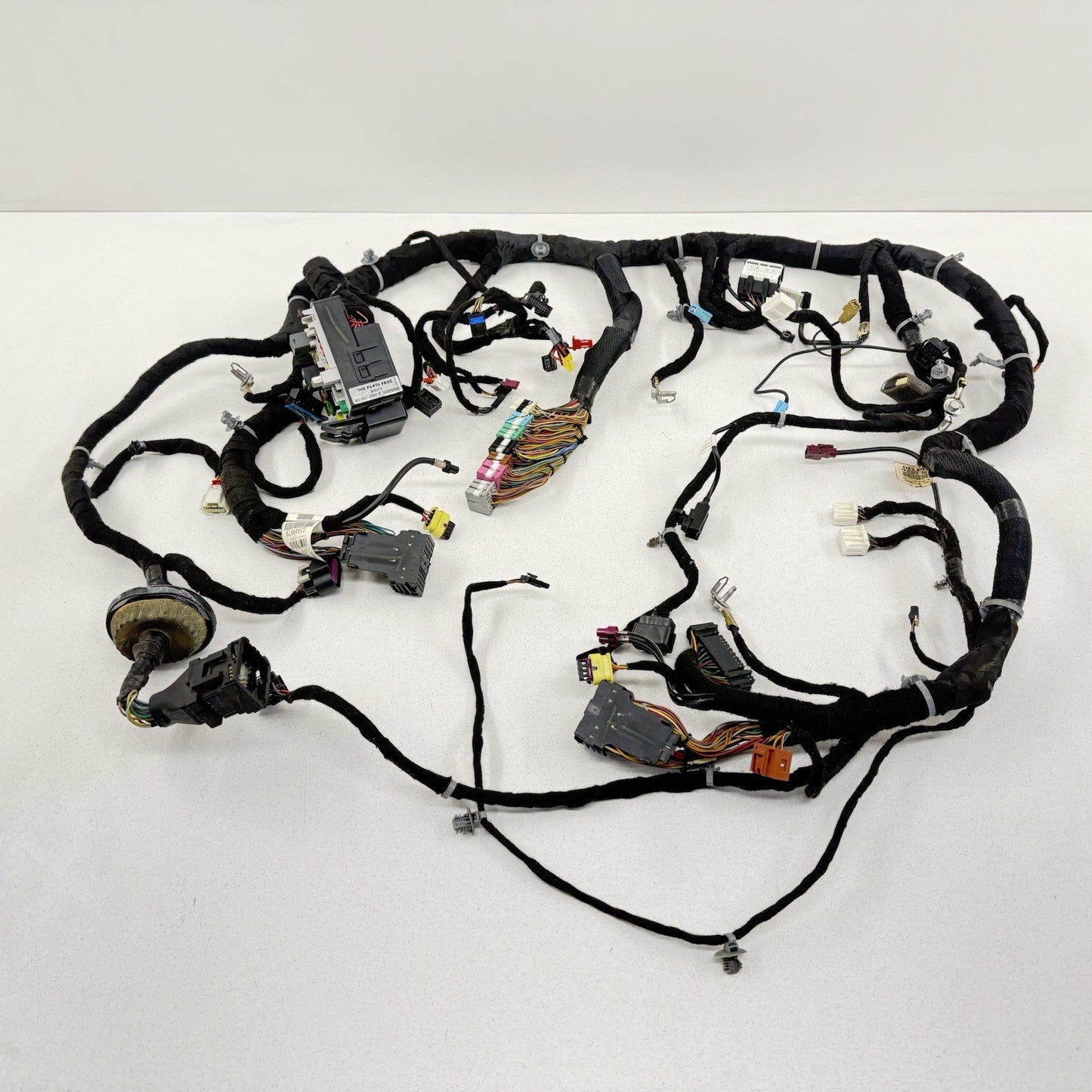 2015 Chevrolet Camaro SS Dashboard Dash Instrument Panel Wire Wiring Harness OEM