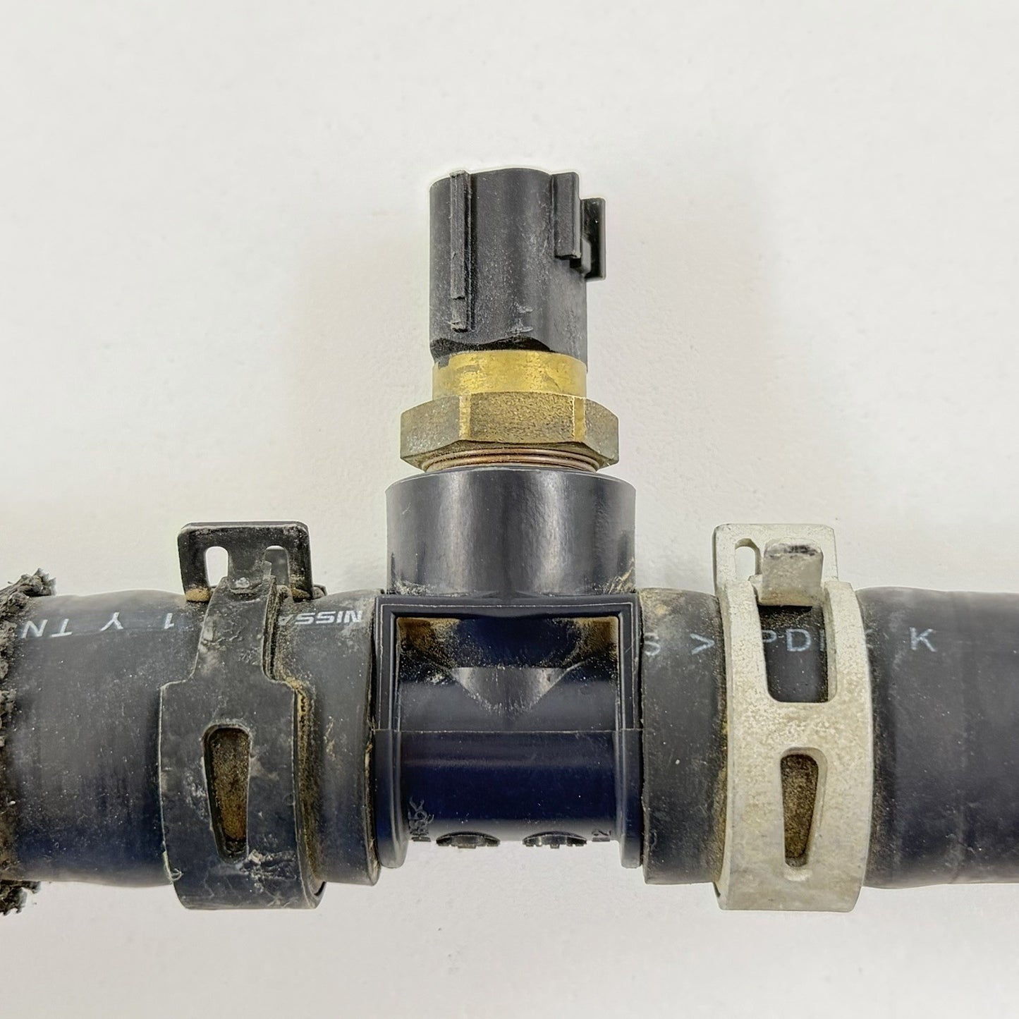 17-22 Infiniti Q60 Front Coolant Pump Hose W/ Temperature Sensor 226307Y000 OEM