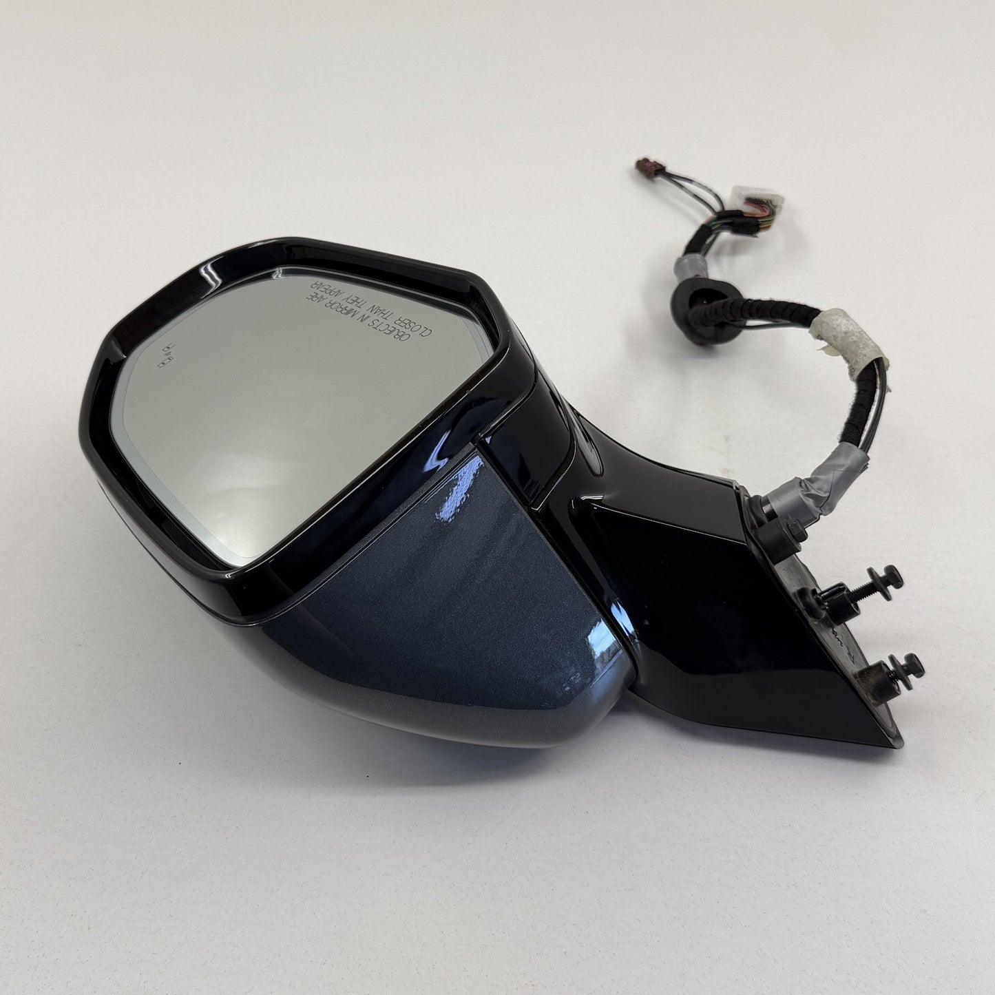 2022-2024 Rivian R1S R1T Right Front Door Mirror Side View W/ Camera OEM