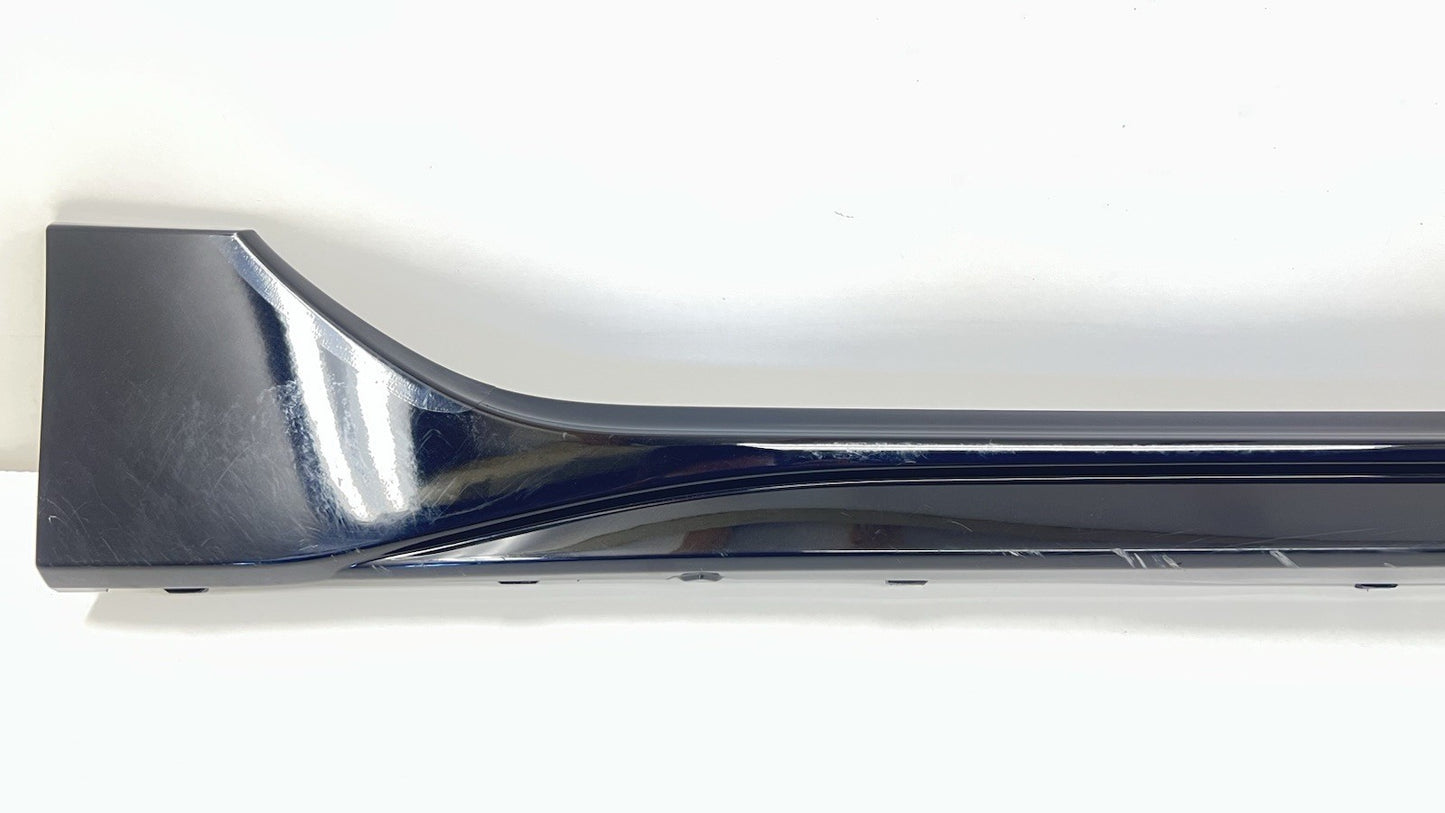 22-25 VOLKSWAGEN GOLF R MK8 PASSENGER RIGHT SIDE SKIRT ROCKER PANEL TRIM OEM