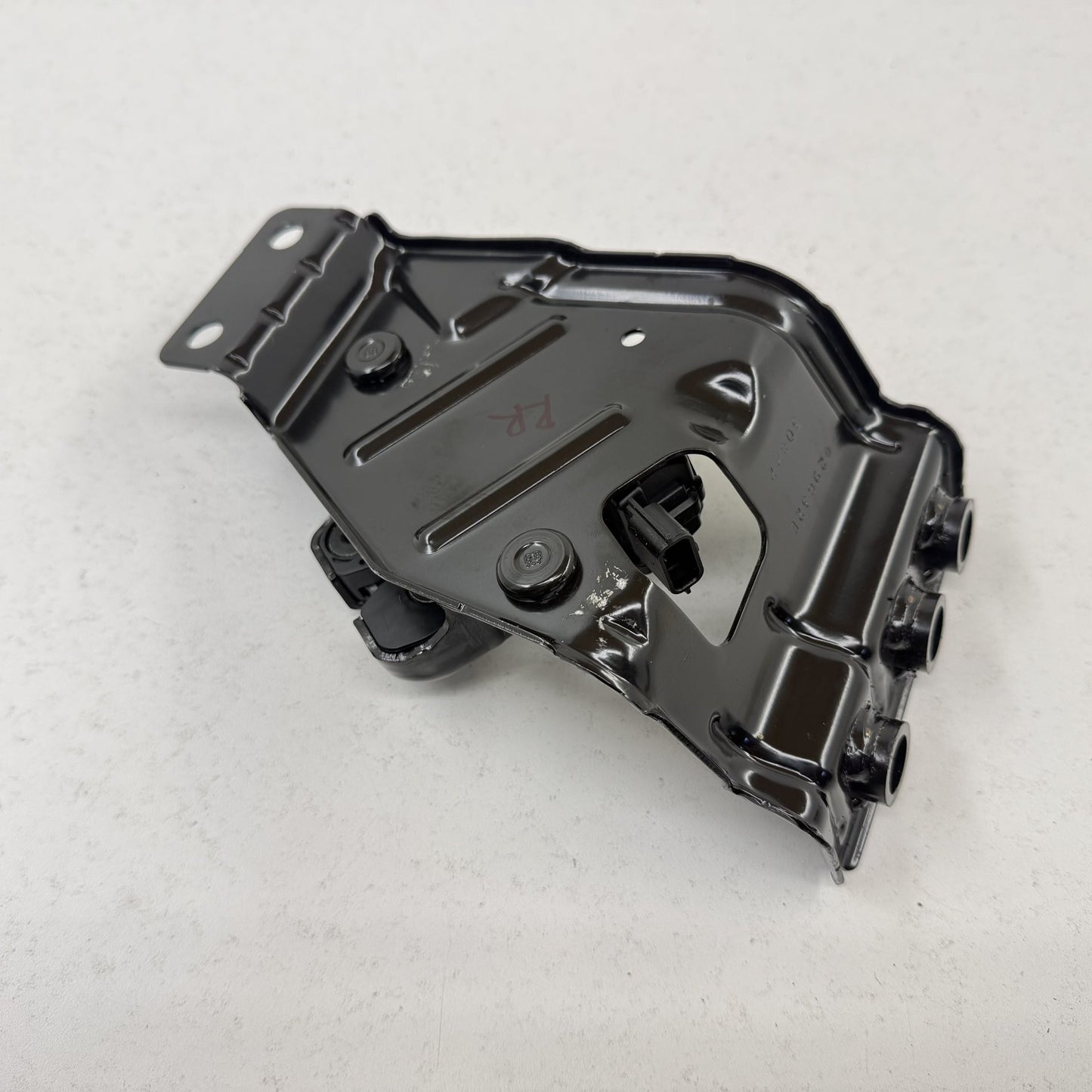 2022-2024 Rivian R1S Right Rear Tailgate Lock Latch Actuator PT00003703-H OEM