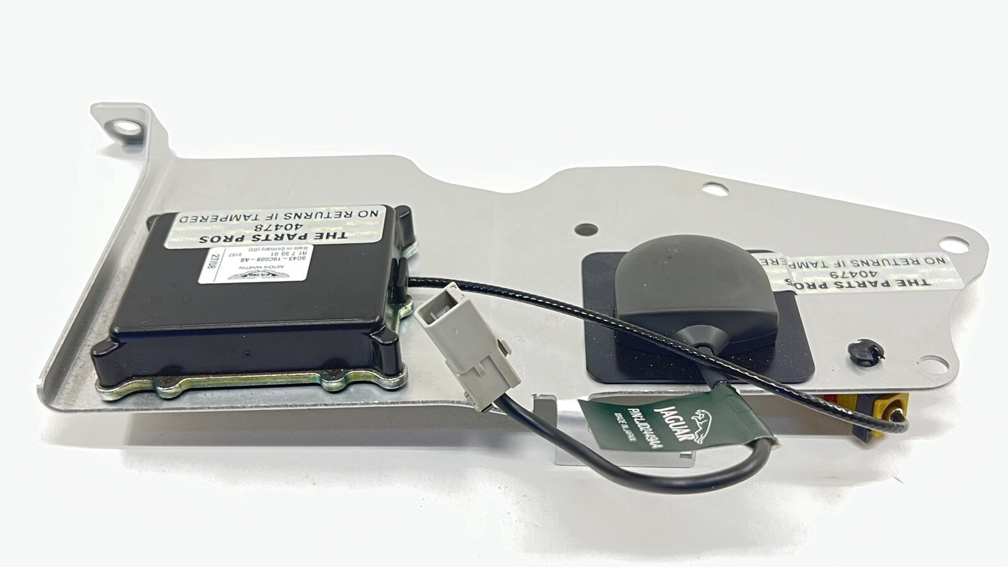 07-10 ASTON MARTIN VANTAGE NAVIGATION RADIO GPS ANTENNA MODULE OEM