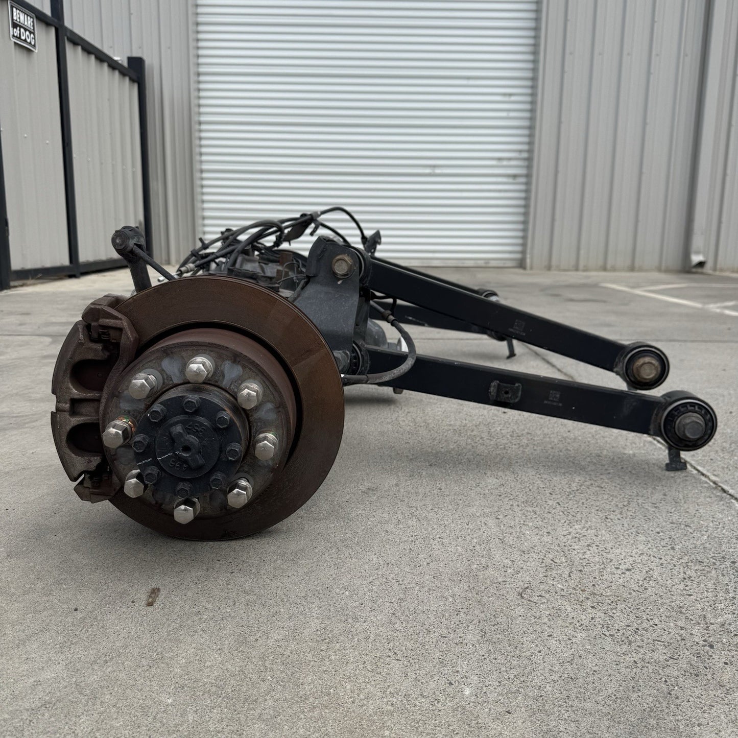 19-26 Ram 2500 Rear Axle 4X4 3.73 Ratio Locking Anti-Spin Differential OEM