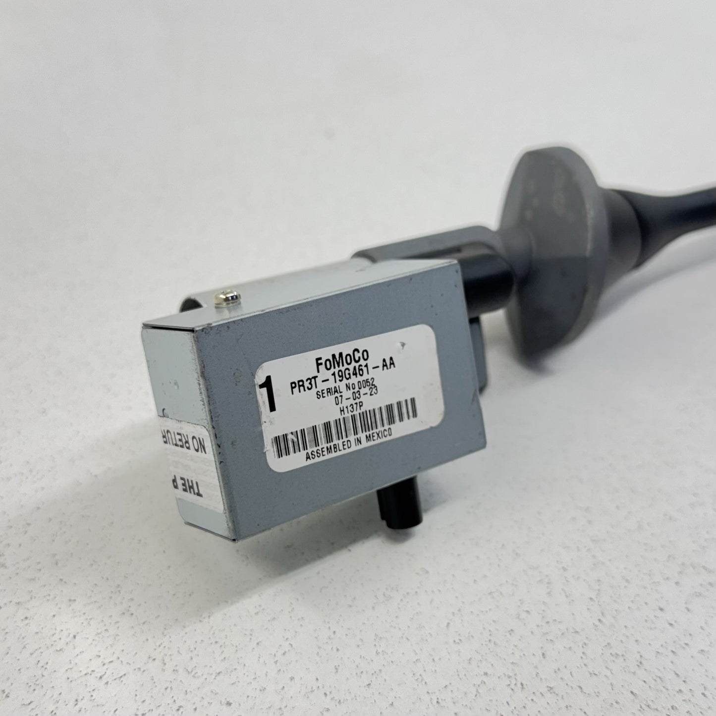 24-26 Ford Mustang Convertible Radio Stereo Antenna PR3T-19G461-AA OEM