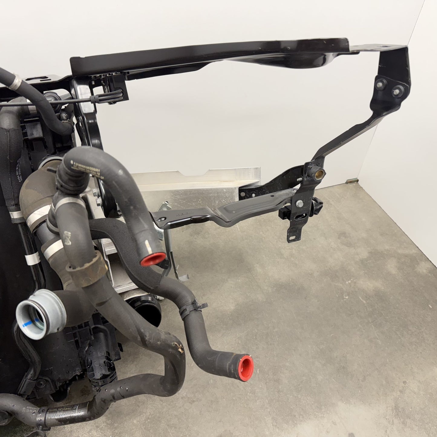 2012-2014 Mercedes C250 W204 Radiator Support Cooling Pack Rebar Assembly OEM
