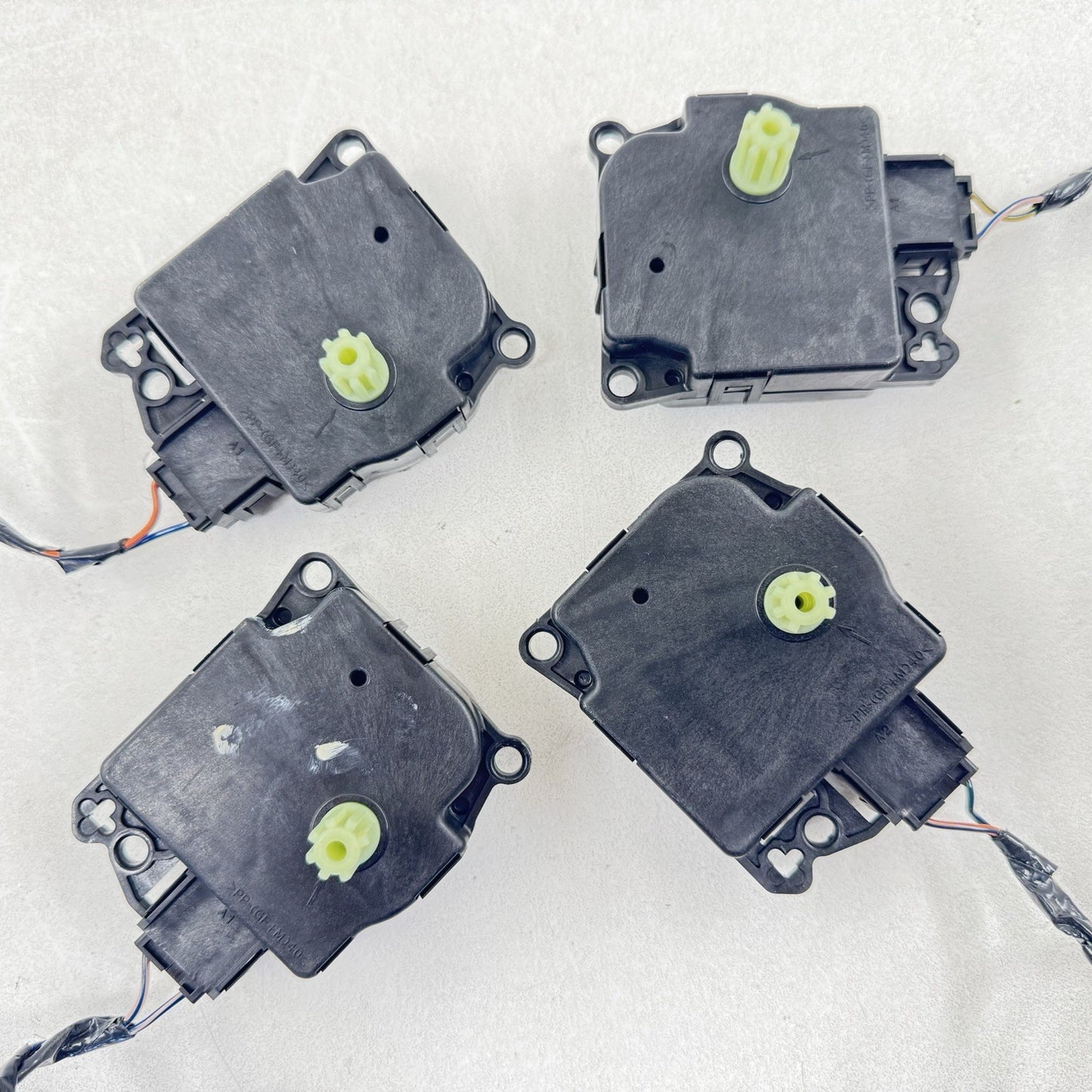 15-23 DODGE CHALLENGER CHARGER HVAC BOX HEATER FLAP MOTOR AIR MIX ACTUATORS OEM