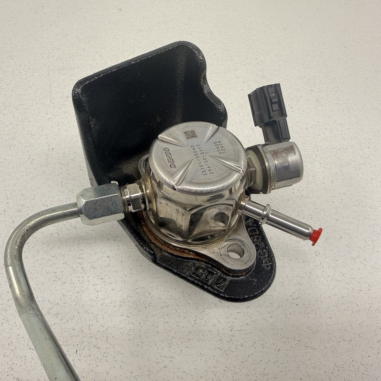 23-25 Toyota Prius Engine High Pressure Fuel Pump HPFP 23101-25040 OEM
