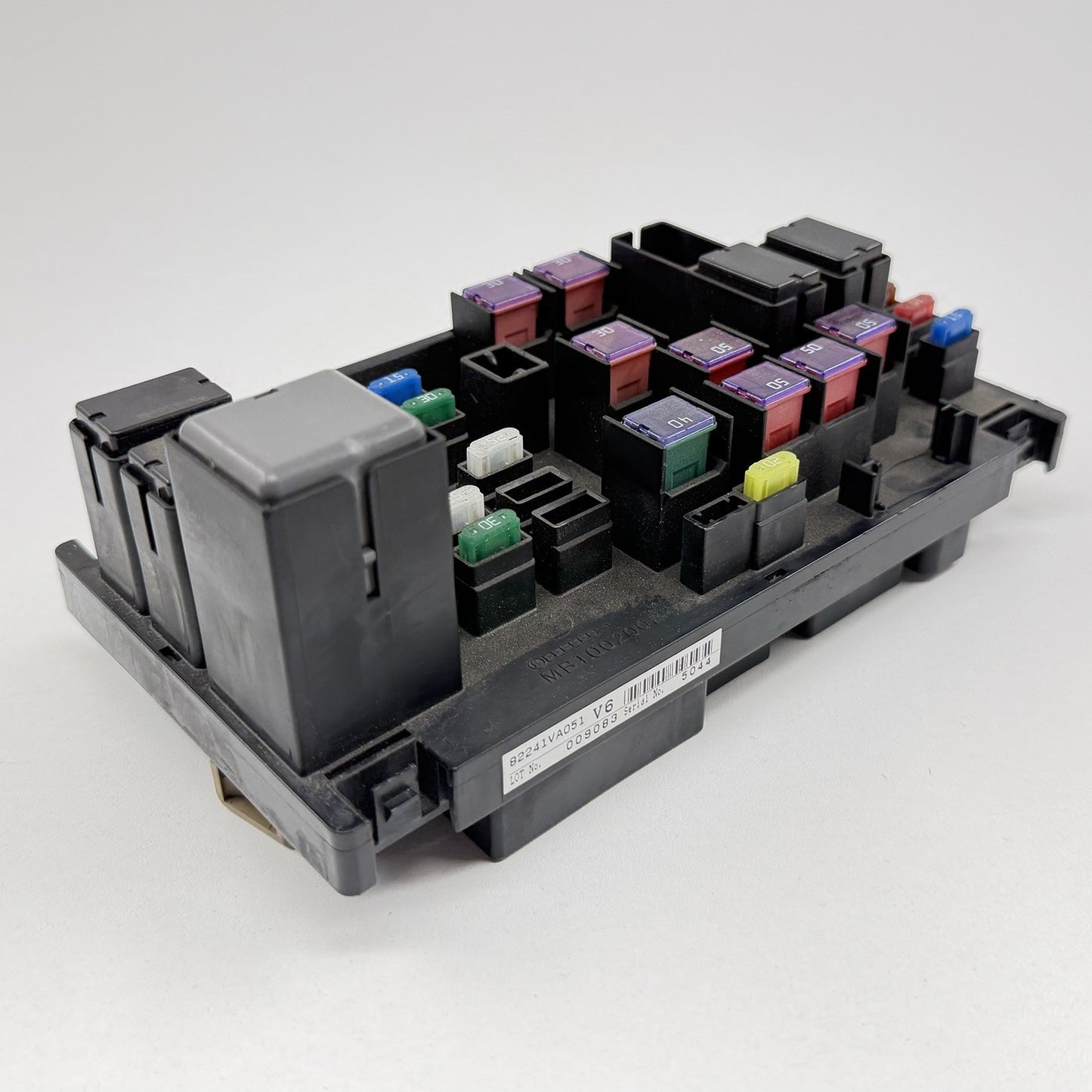18-21 Subaru WRX STI Engine Bay Fuse Relay Junction Box Module 82241VA051 OEM