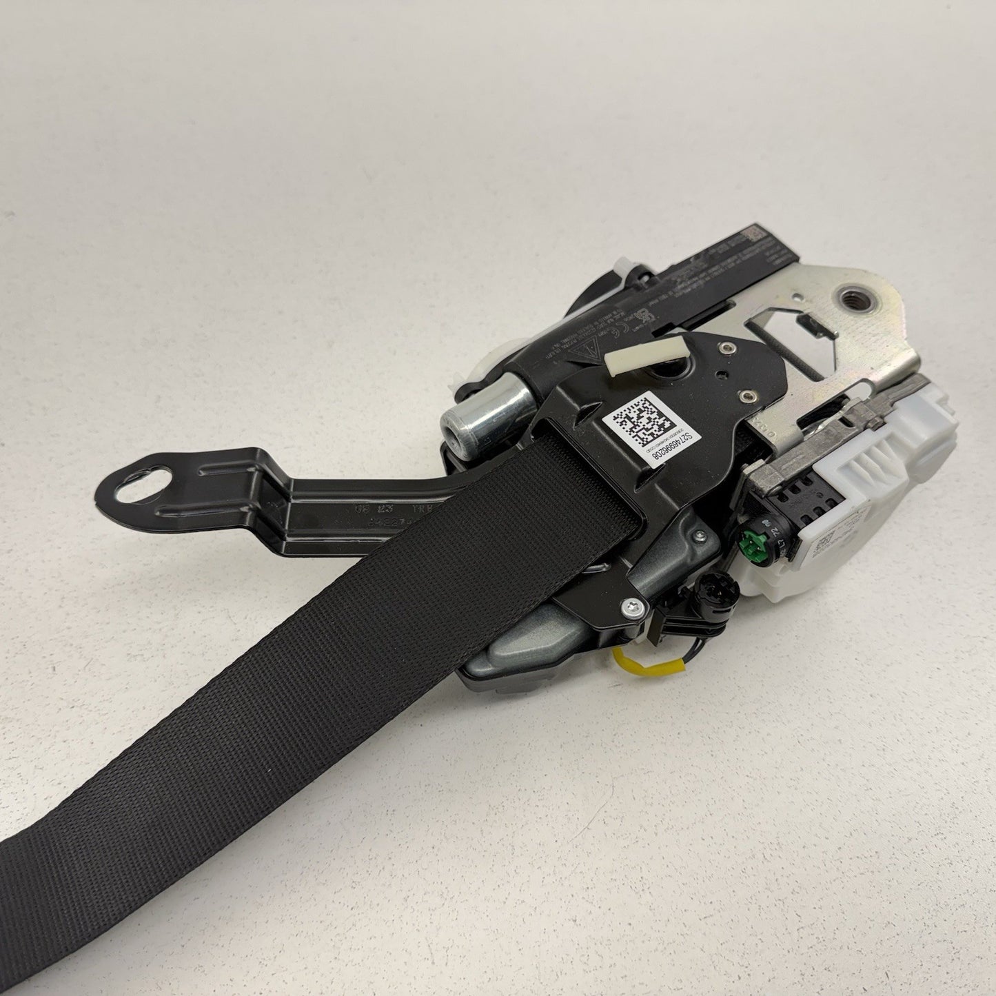 18-24 BMW G01 X3 Passenger Right Front Seatbelt Seat Belt Retractor Black OEM
