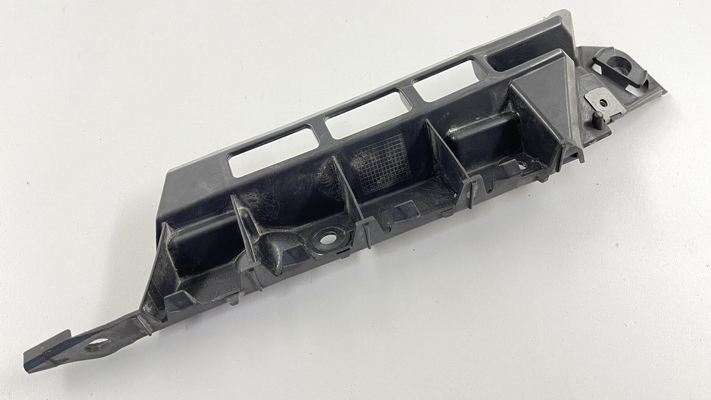10-16 PORSCHE PANAMERA PASSENGER RIGHT REAR BUMPER BRACKET SUPPORT MOUNT OEM