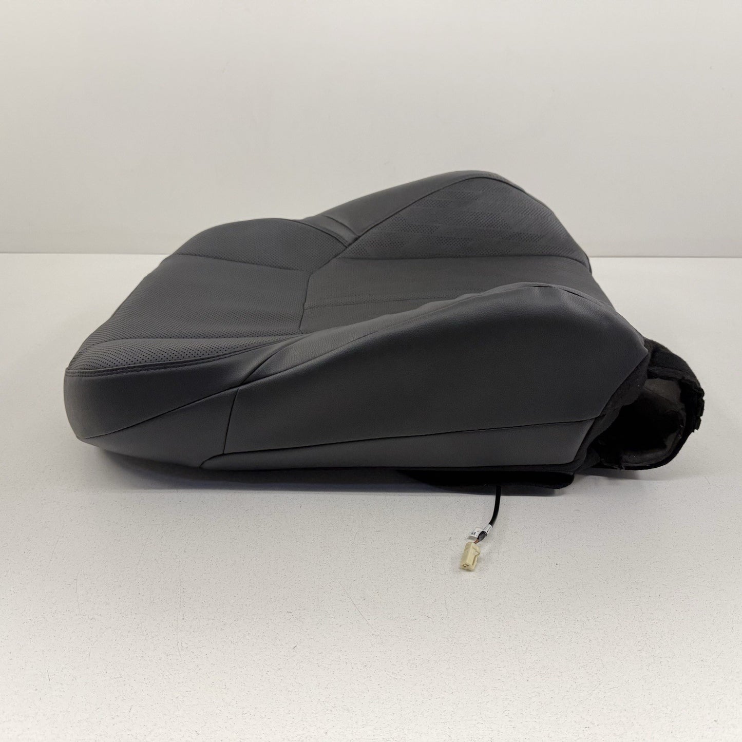 25-26 Toyota Camry XSE Left Front Upper Seat Cushion Heated Leather Black OEM
