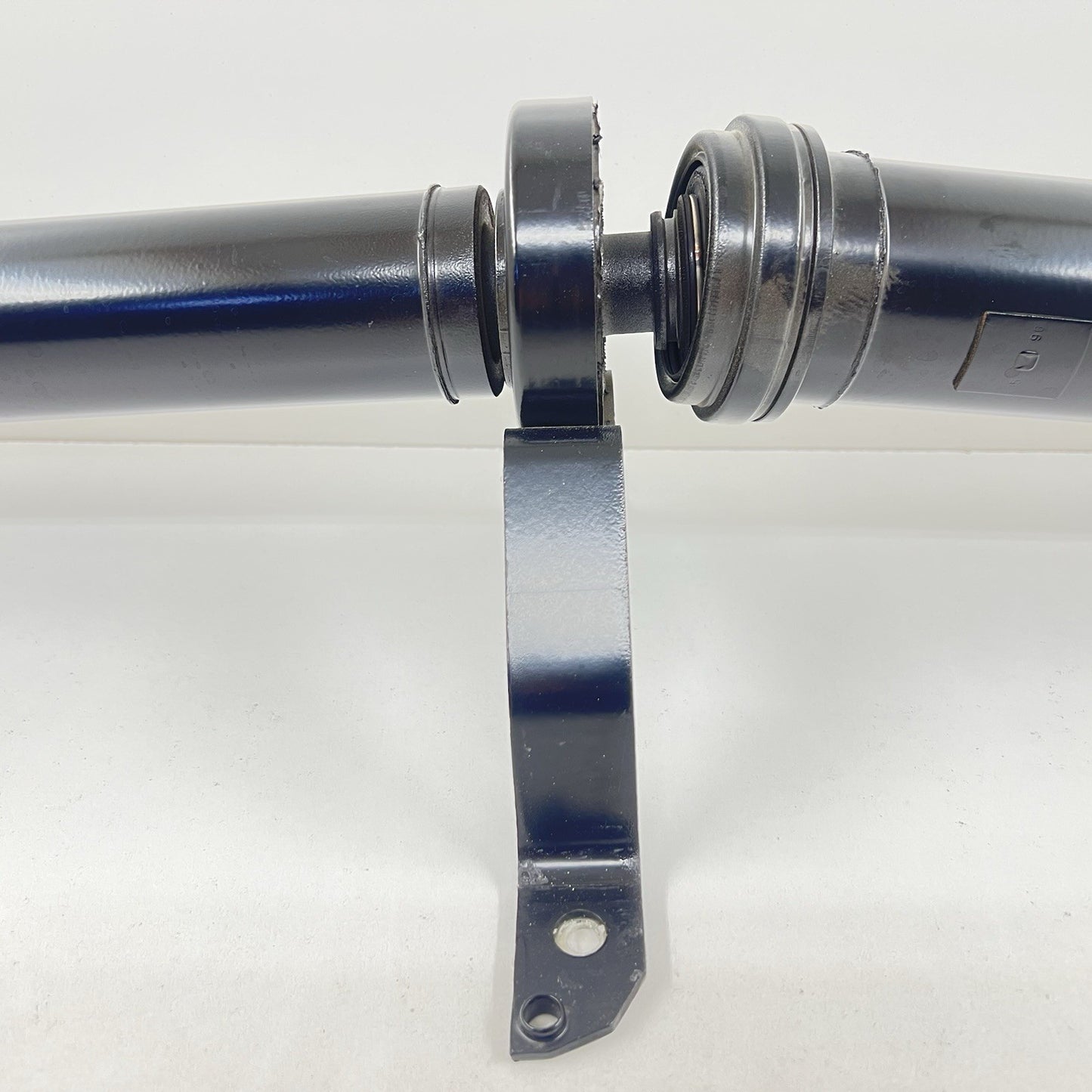 17-25 AUDI A4 A5 AUTOMATIC TRANSMISSION DRIVESHAFT DRIVE SHAFT LINE CARRIER OEM