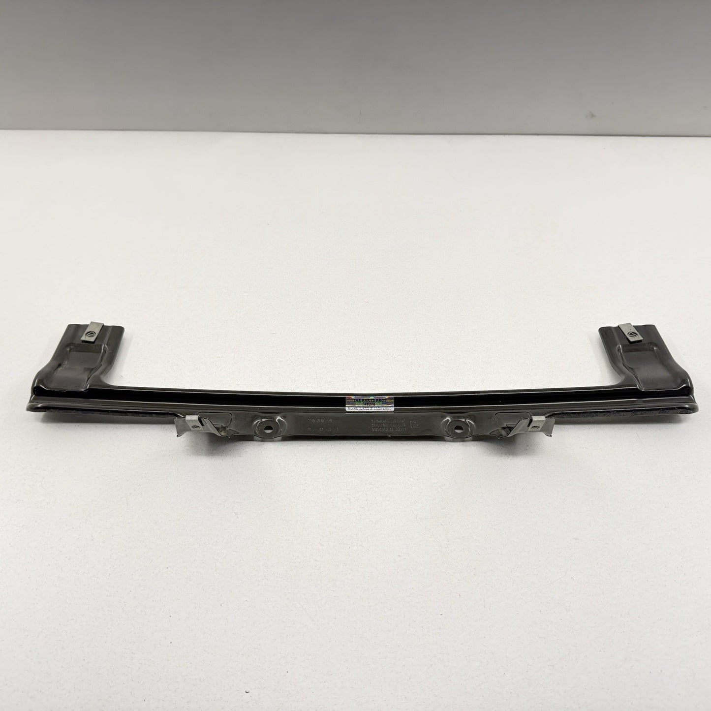 20-25 Chevrolet Silverado 2500 3500 Front Bumper Center Support Bracket OEM