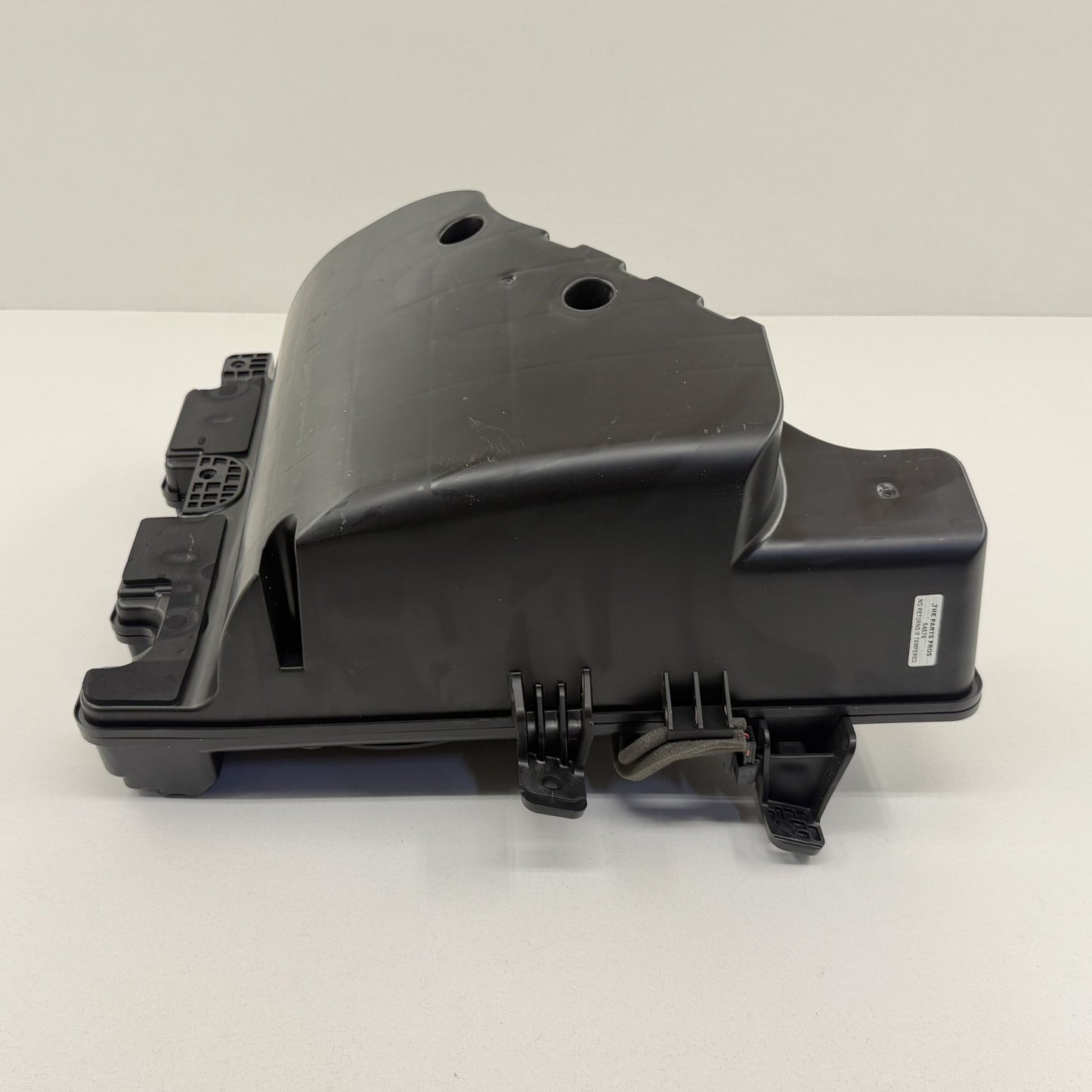 2022-2024 Rivian R1S Rear Subwoofer Bass Speaker Meridian PT00029958-D OEM