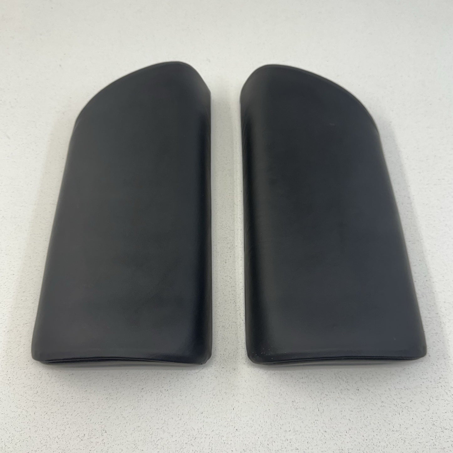 05-12 Porsche 911 997 Cabriolet Rear Seat Cushion Middle Pair Left & Right OEM