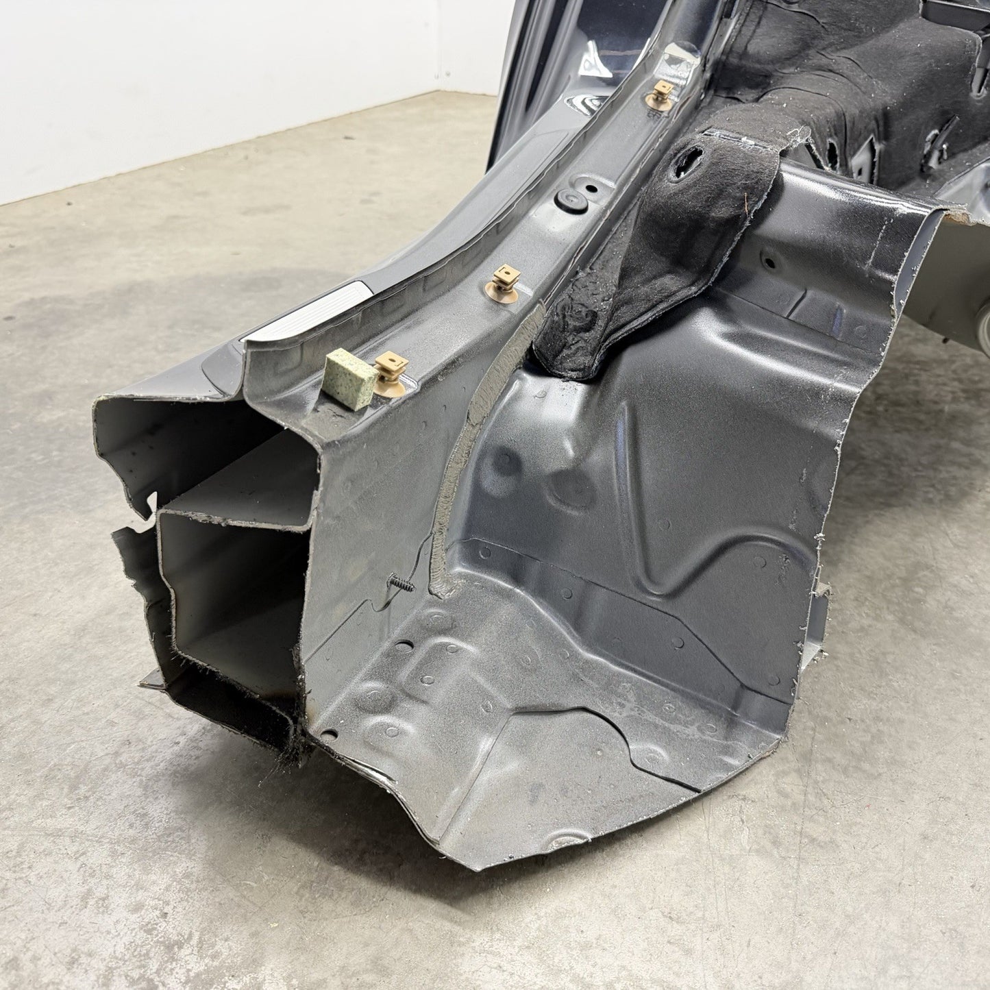 15-18 BMW F80 M3 Passenger Right Rear Quarter Panel Body Structural Cut OEM