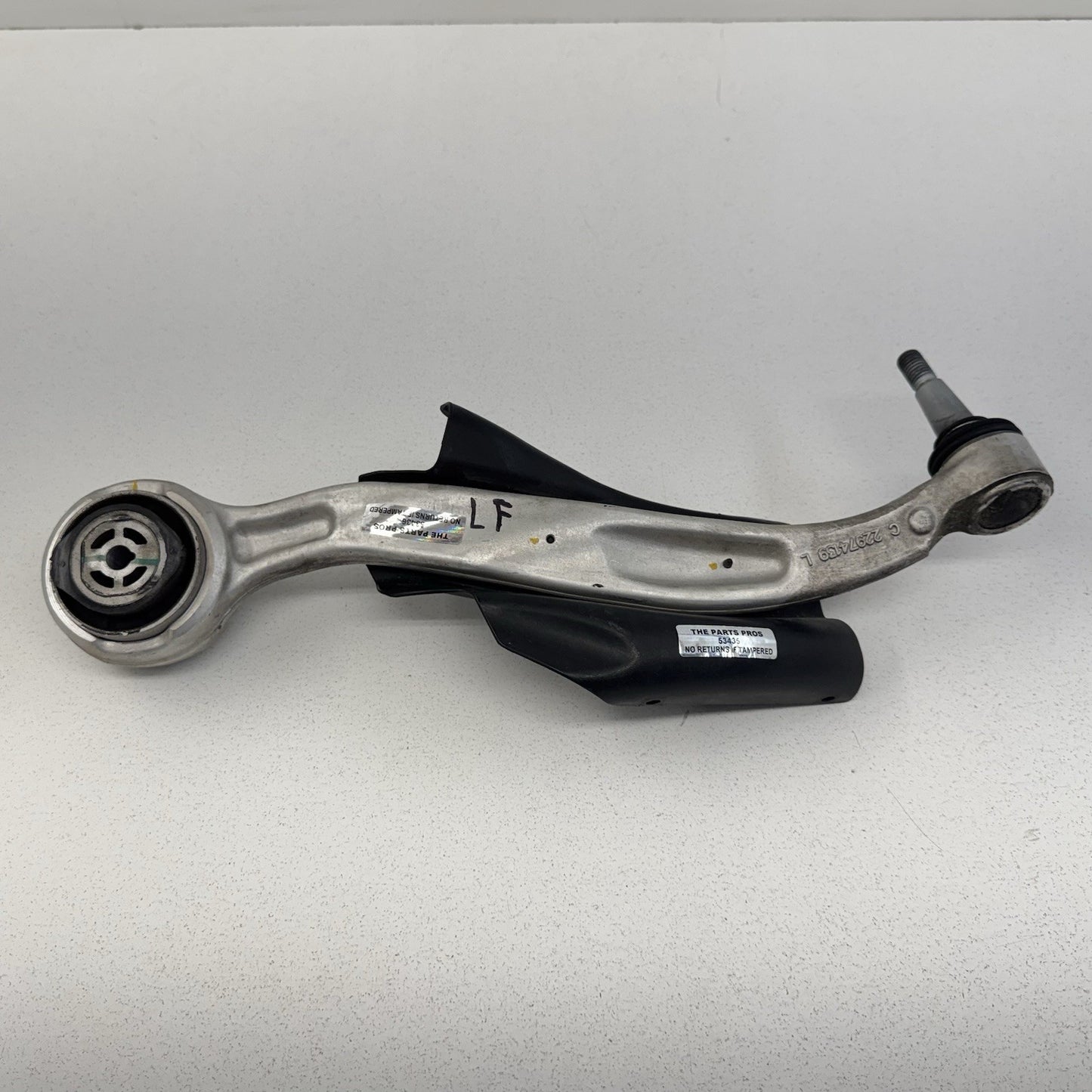 17-24 Chevrolet Camaro ZL1 1LE Driver Left Front Control Arm Suspension Pair OEM