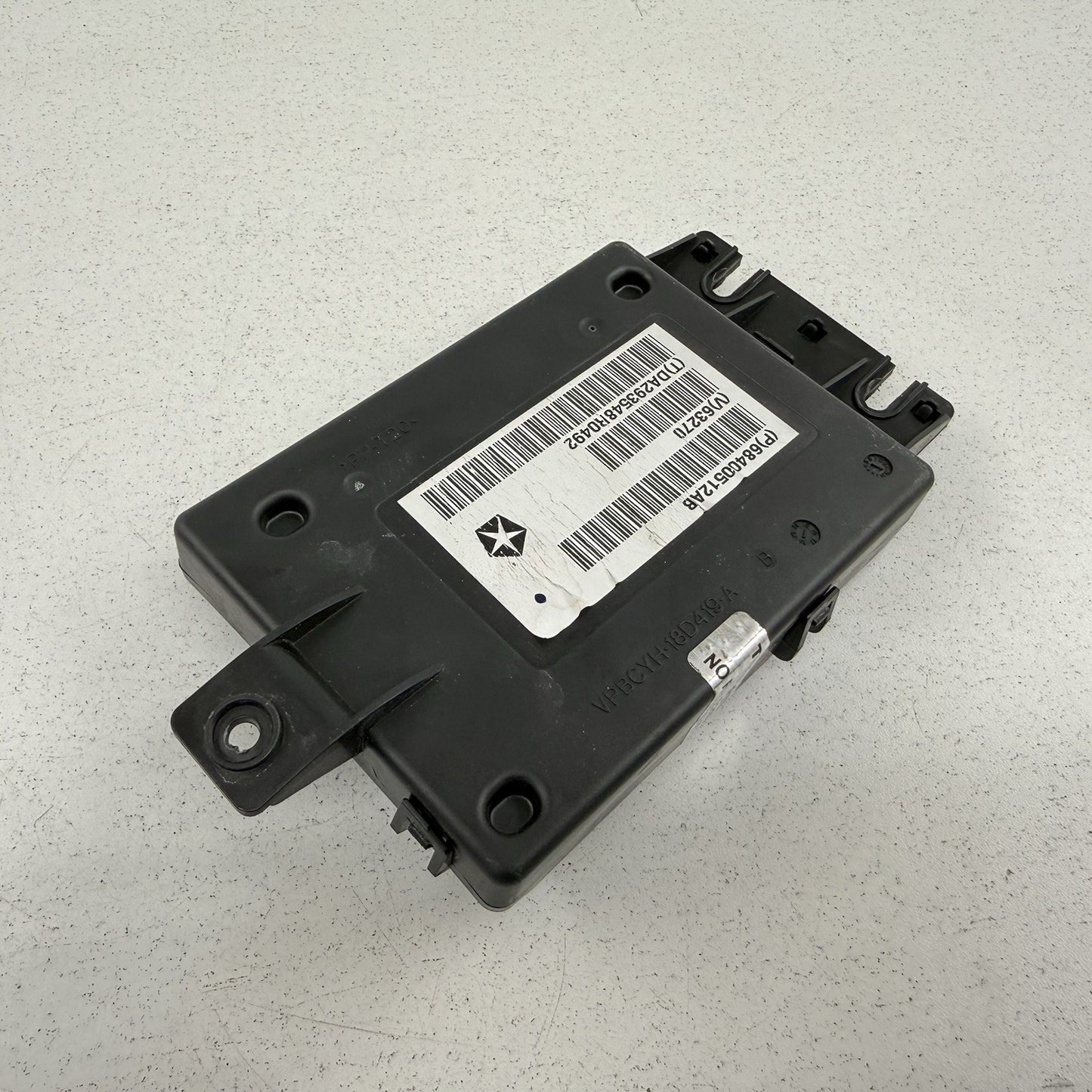 19-23 Dodge Challenger Charger A/C And Heater Climate Control Module OEM