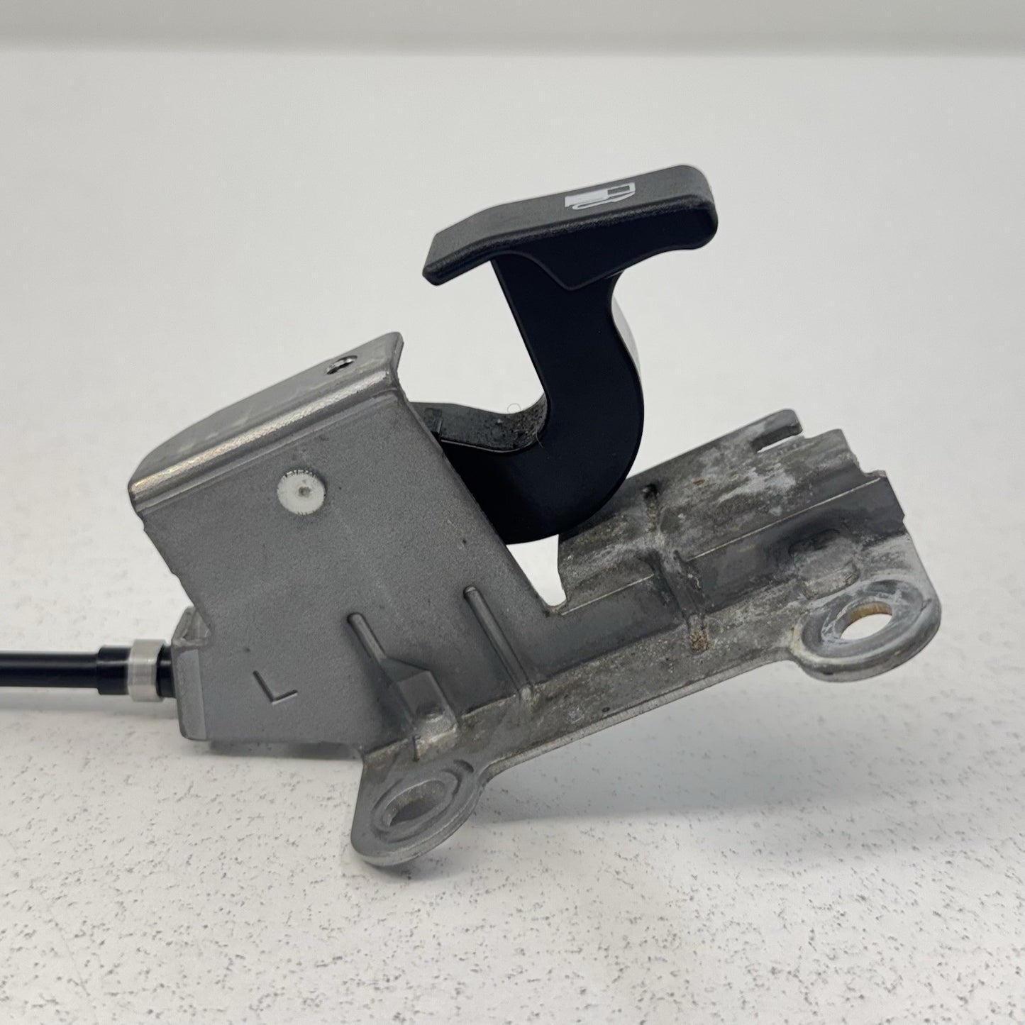 13-20 Subaru BRZ 86 FR-S Gas Cap Fuel Door Release Lever With Cable OEM