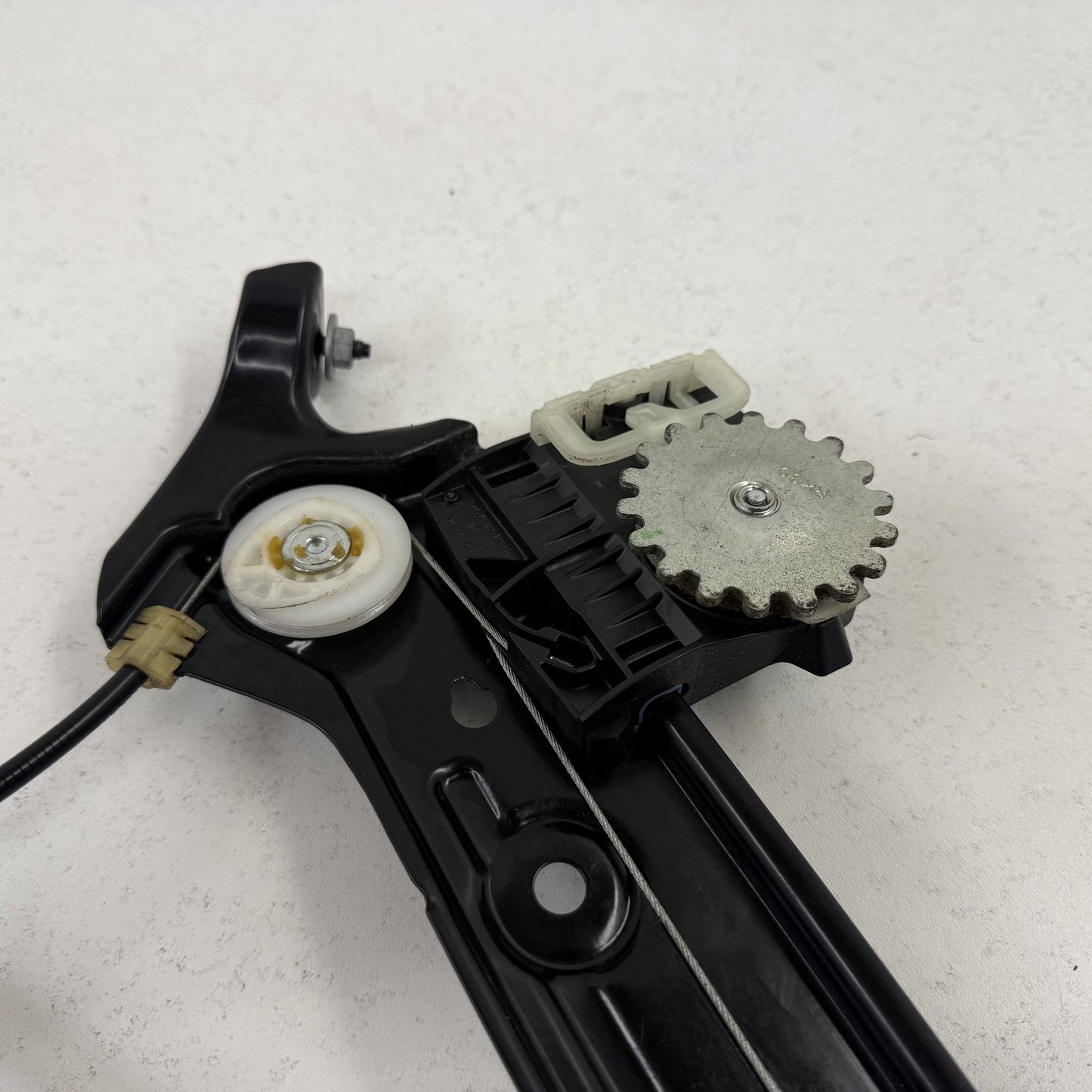 2021-2026 BMW M4 M440i G22 G82 Coupe Right Door Glass Window Regulator Motor OEM