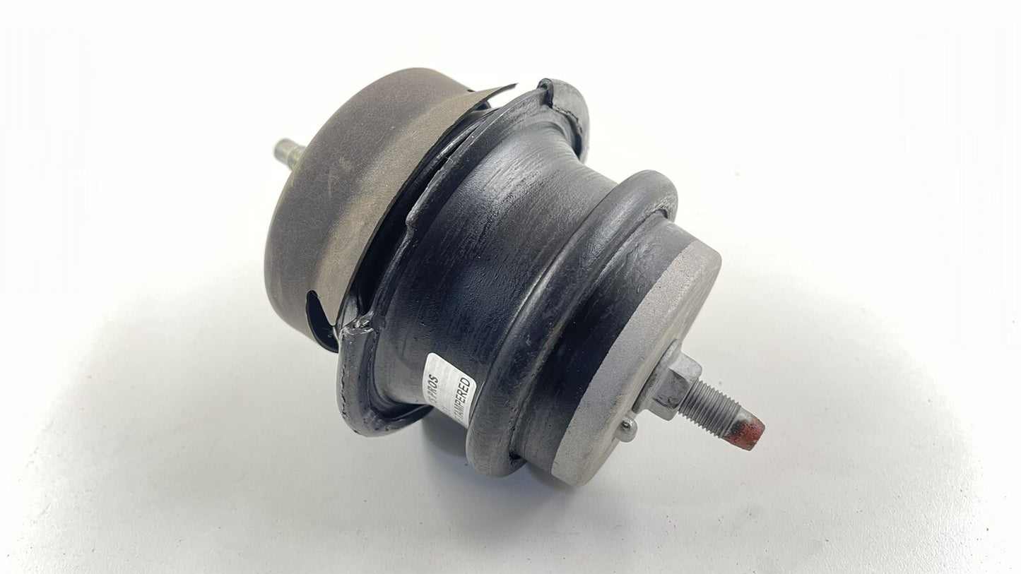 14-20 INFINITI Q50 Q60 RWD FRONT ENGINE SUPPORT MOUNT BRACKET INSULATOR OEM